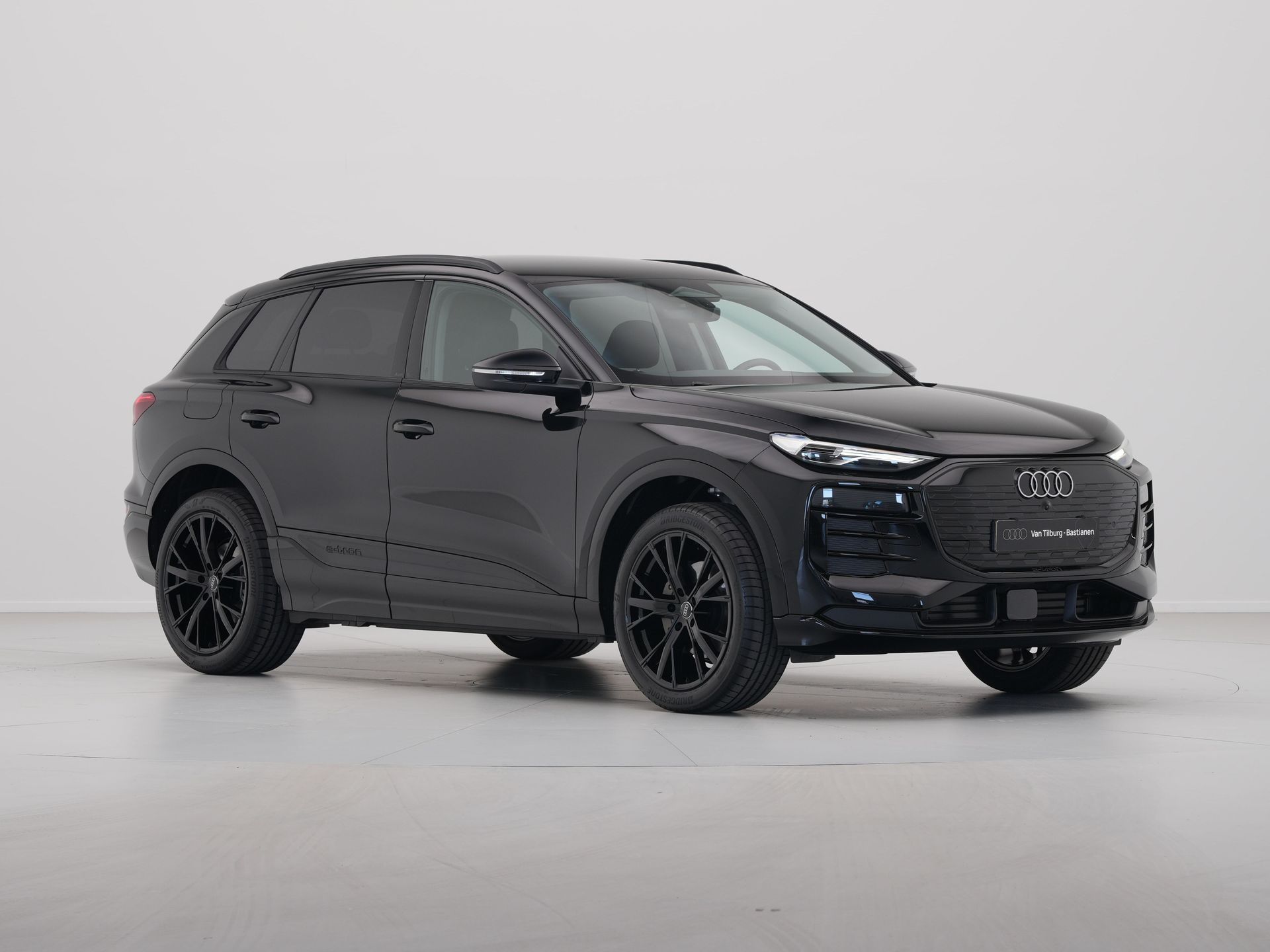 Audi - Q6 e-tron edition 83 kWh - 2025