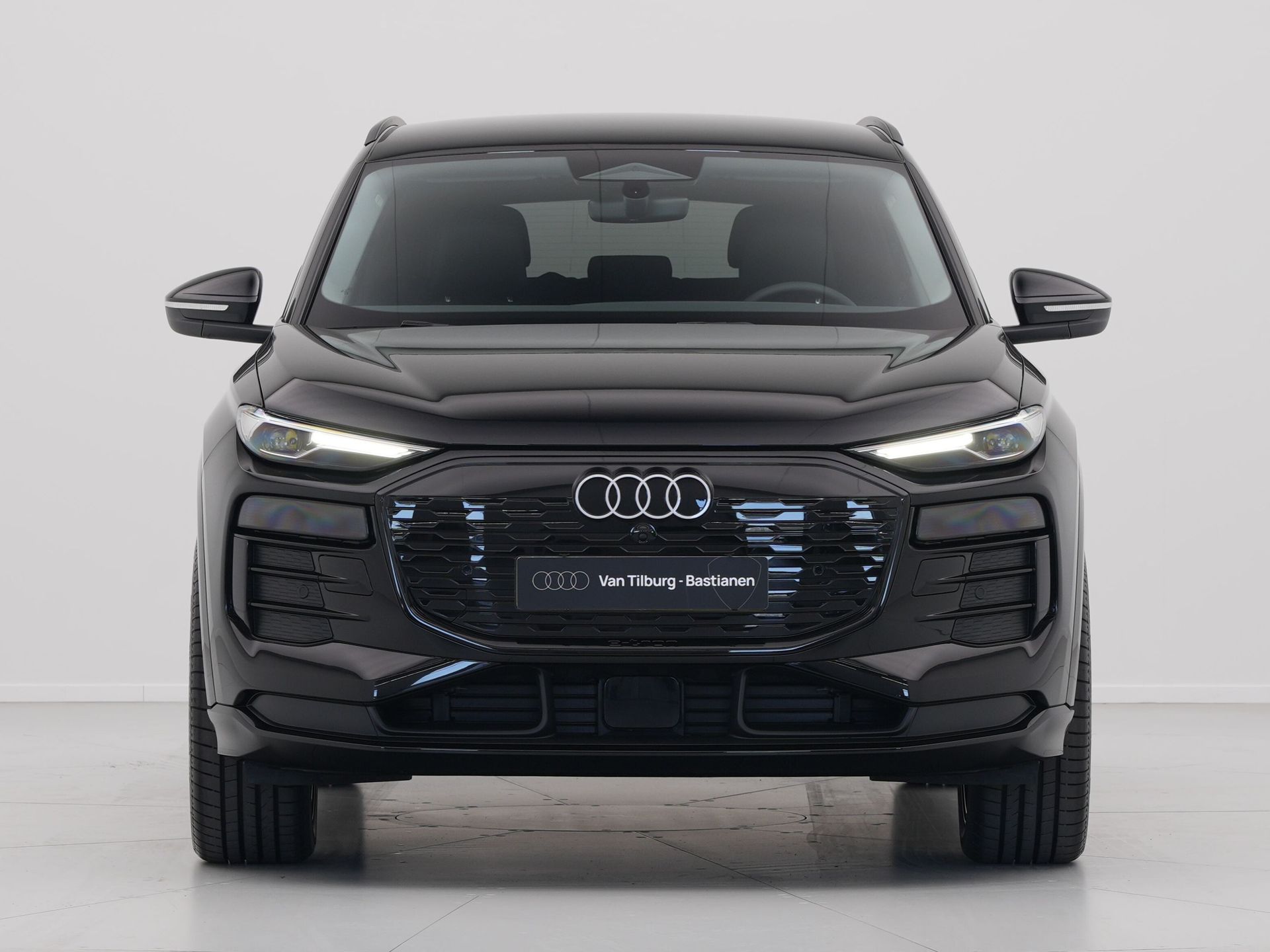 Audi - Q6 e-tron edition 83 kWh - 2025