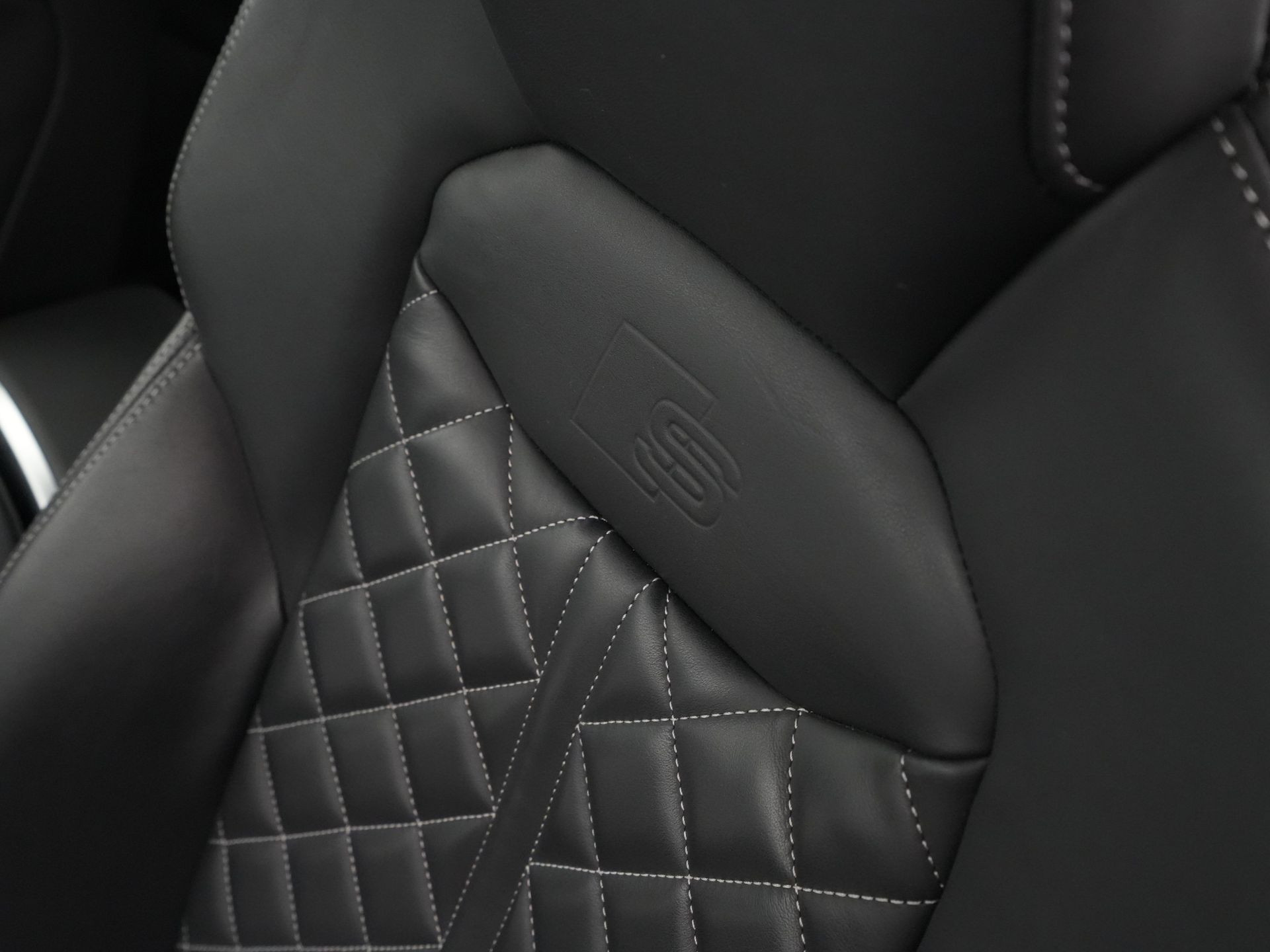 Audi - Q7 55 TFSI e quattro Pro Line S - 2021