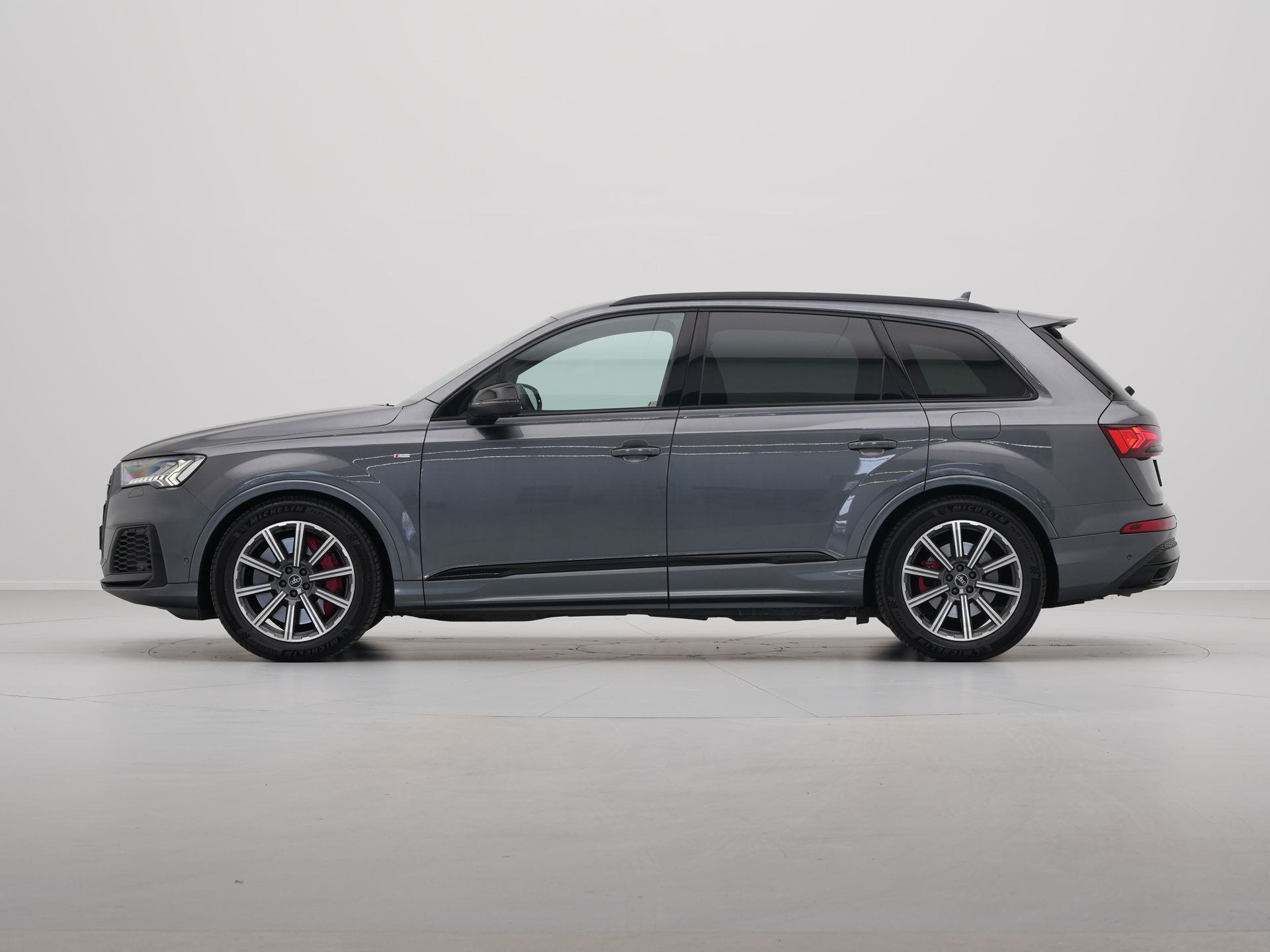 Audi - Q7 55 TFSI e quattro Pro Line S - 2021
