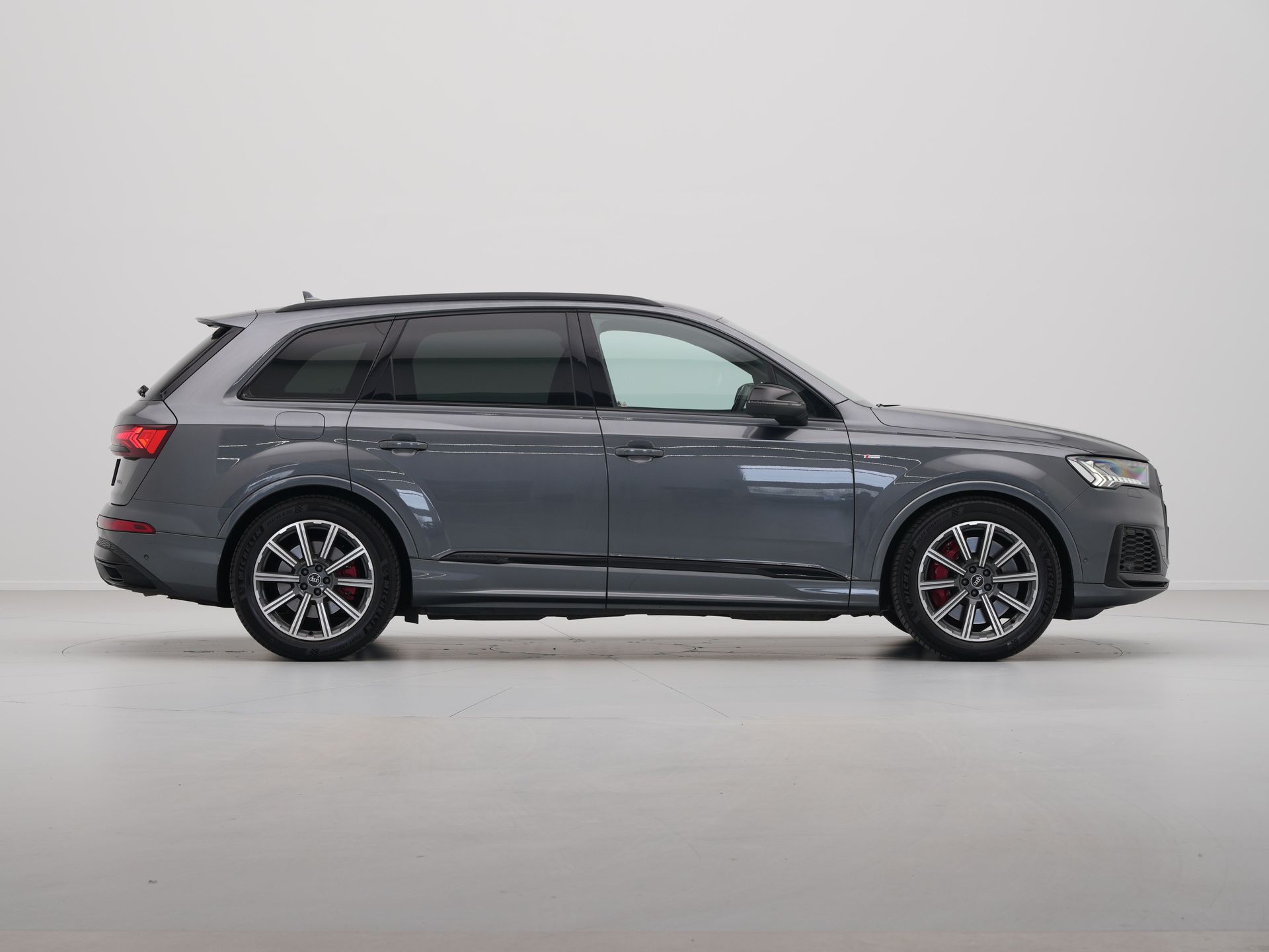 Audi - Q7 55 TFSI e quattro Pro Line S - 2021