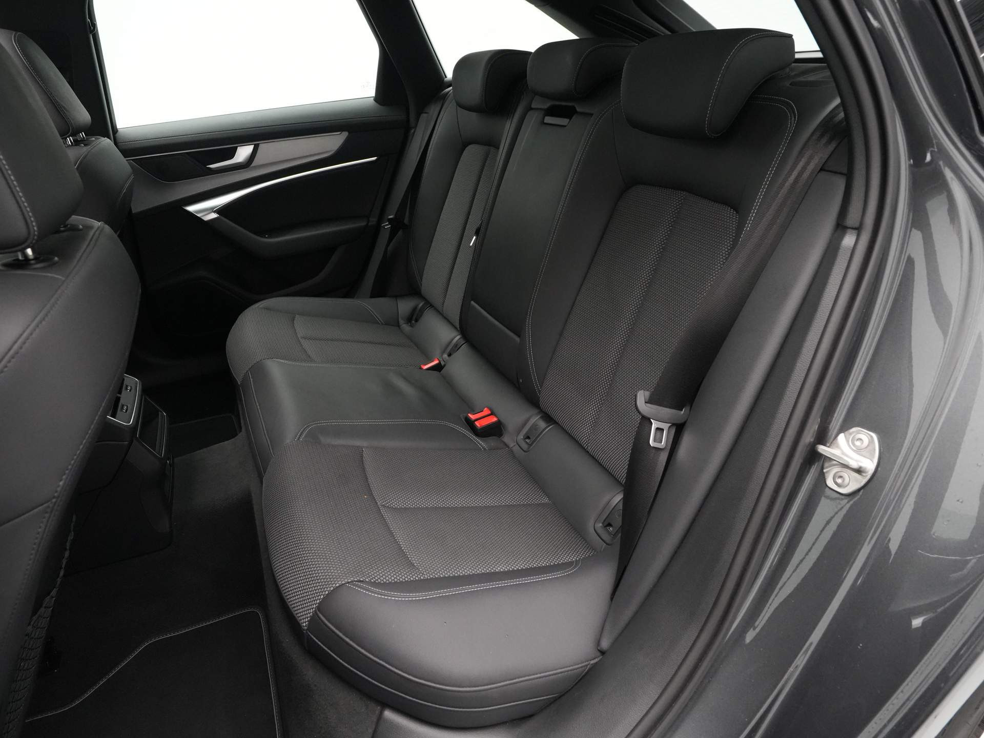 Audi - A6 Avant 40 204 pk TFSI S edition S Line - 2022
