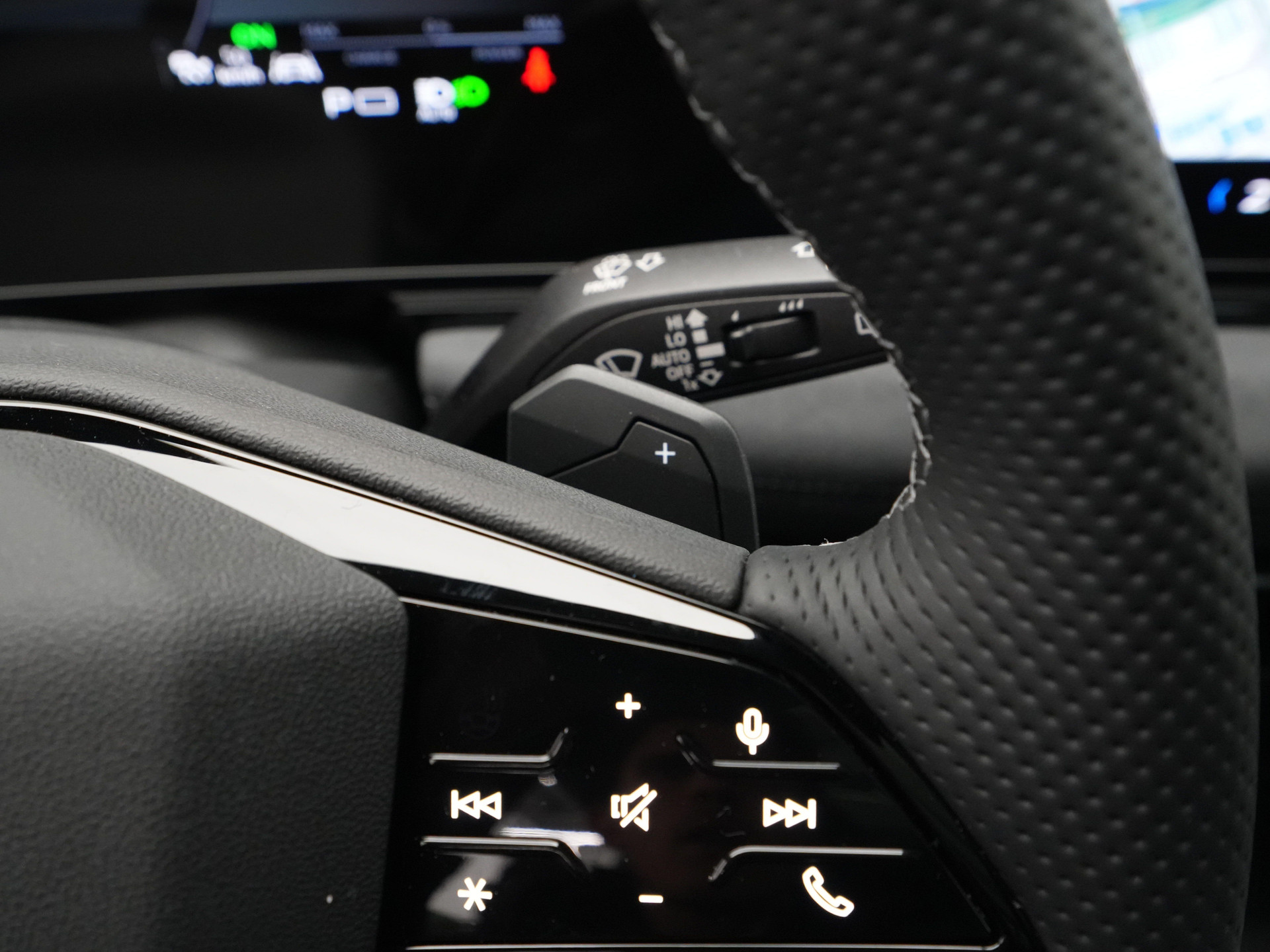 Audi - A6 Avant e-tron 367 1AT S edition - 2025