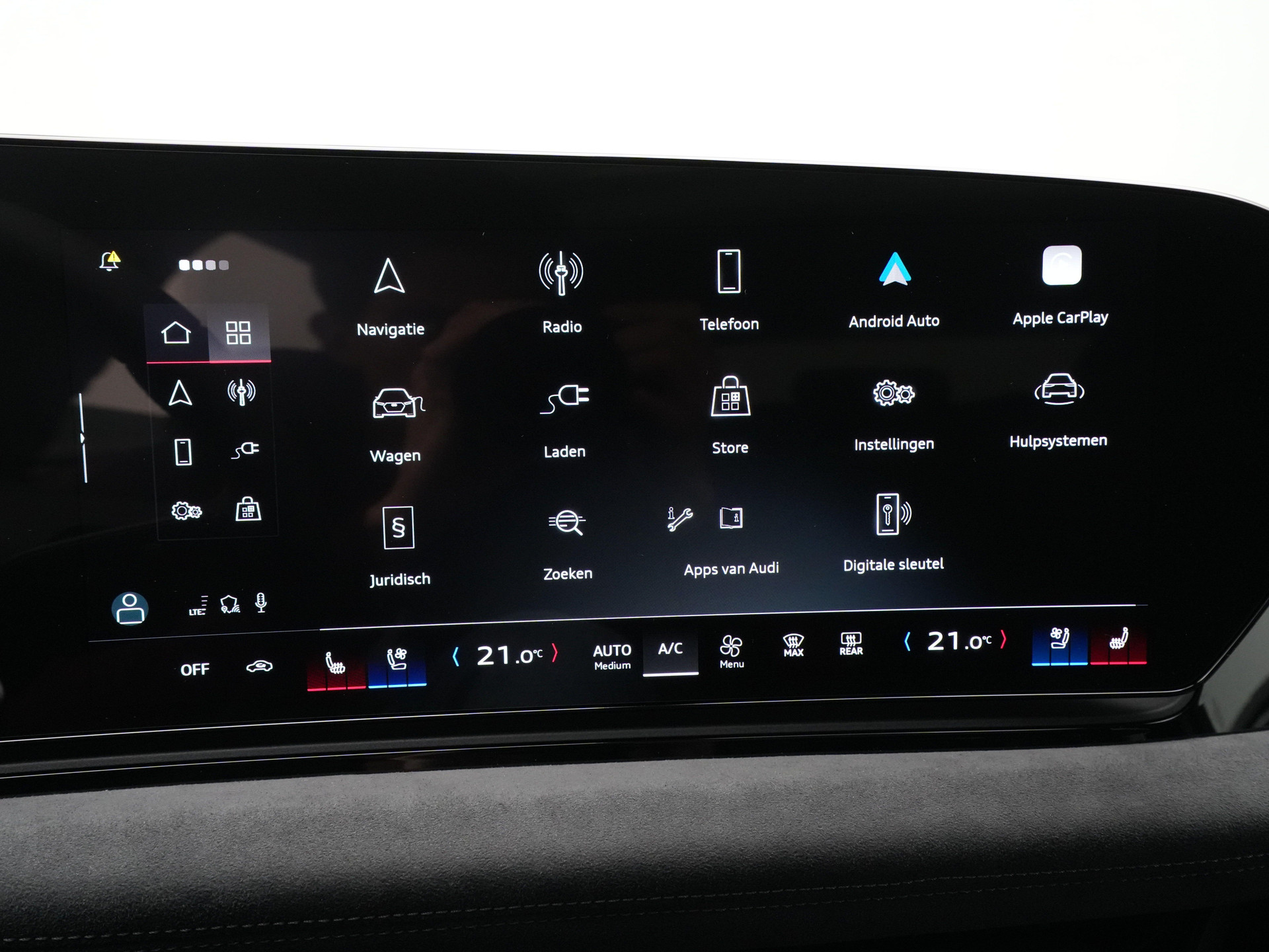 Audi - A6 Avant e-tron 367 1AT S edition - 2025