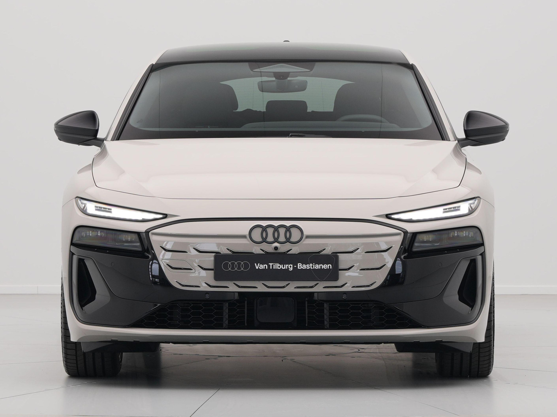 Audi - A6 Avant e-tron 367 1AT S edition - 2025