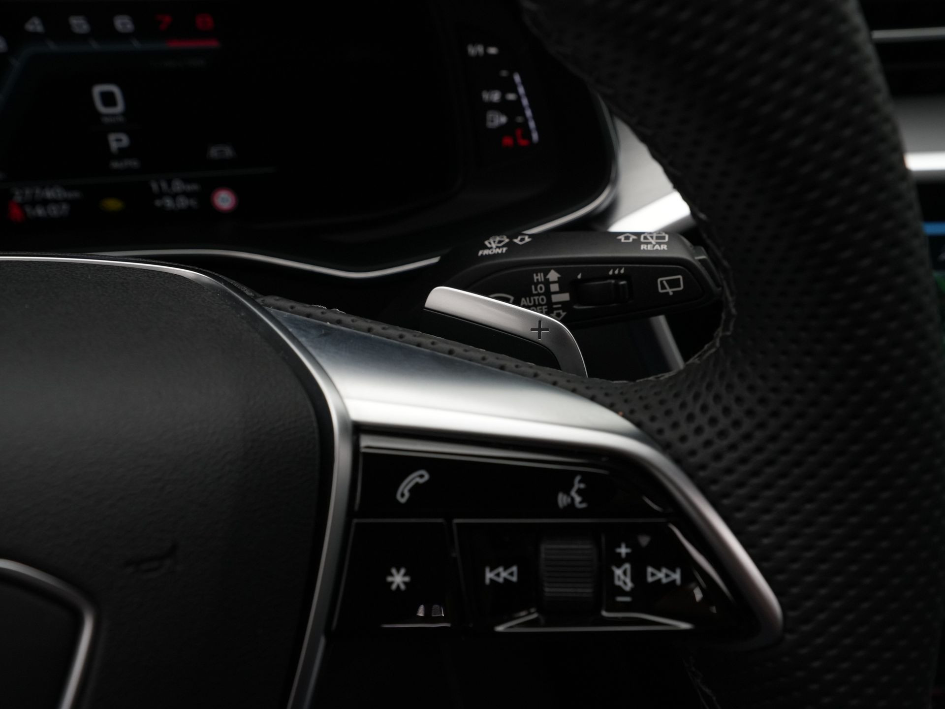 Audi - A6 Avant 40 TFSI S 204 pk edition Competition - 2024
