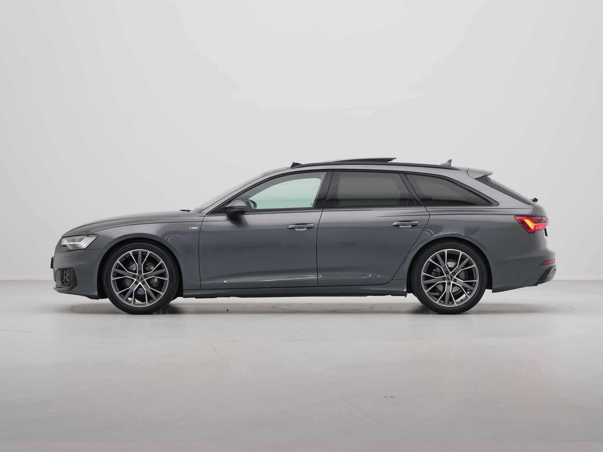 Audi - A6 Avant 40 TFSI S 204 pk edition Competition - 2024