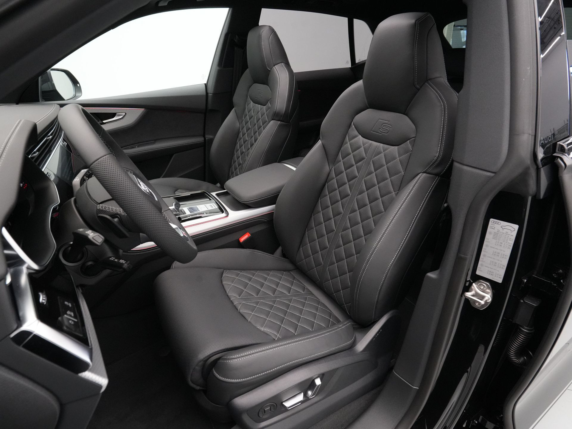 Audi - Q8 60 TFSI e quattro Pro Line S Competition - 2025