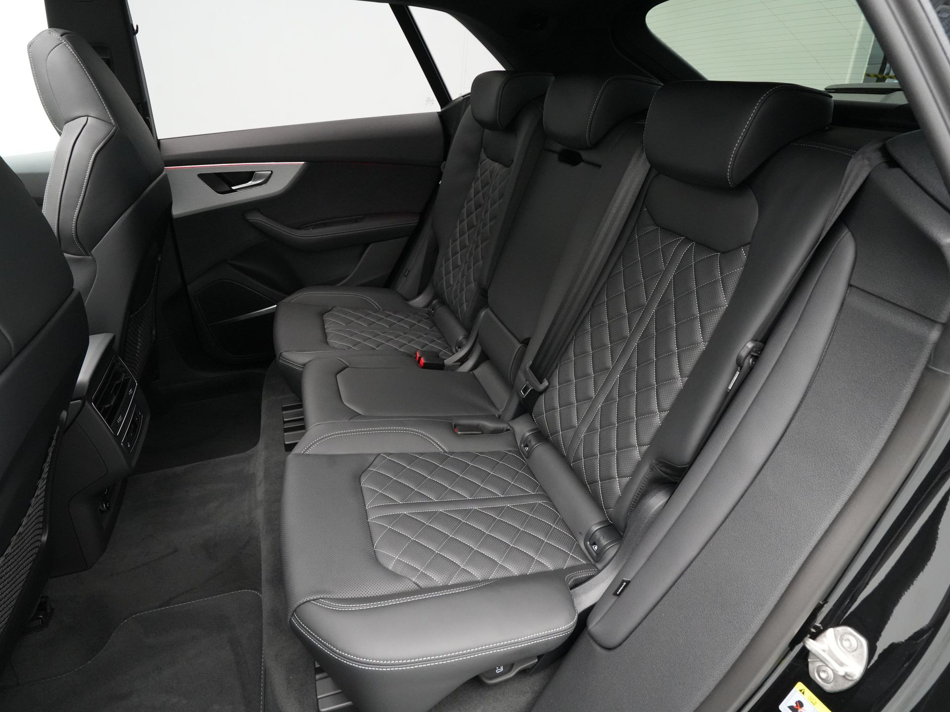Audi - Q8 60 TFSI e quattro Pro Line S Competition - 2025