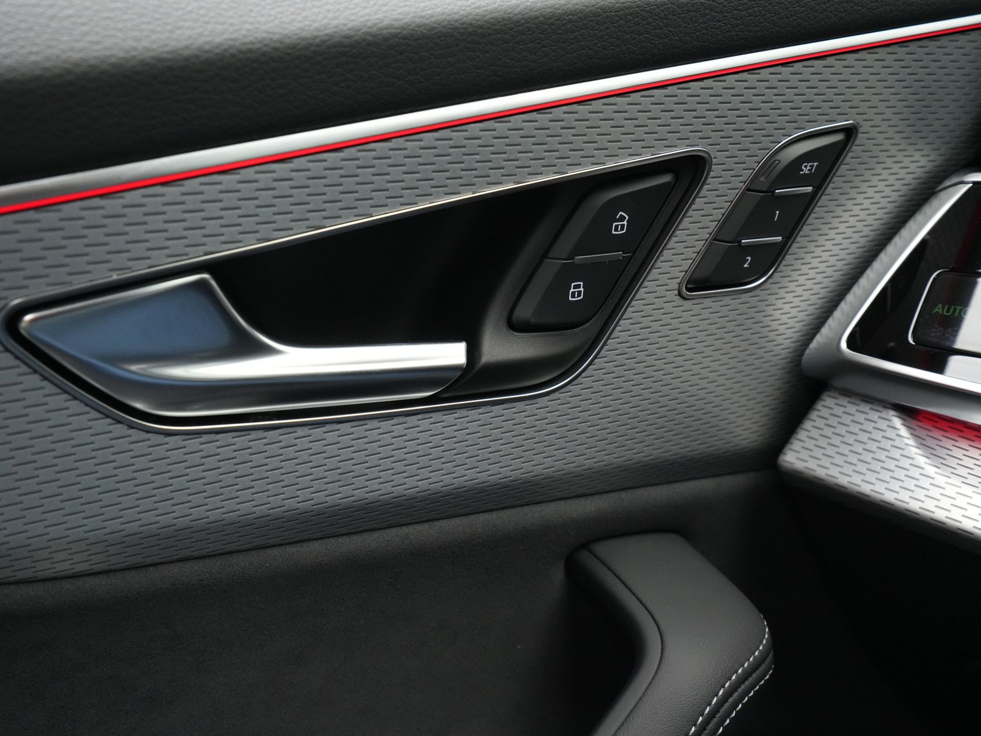 Audi - Q8 60 TFSI e quattro Pro Line S Competition - 2025