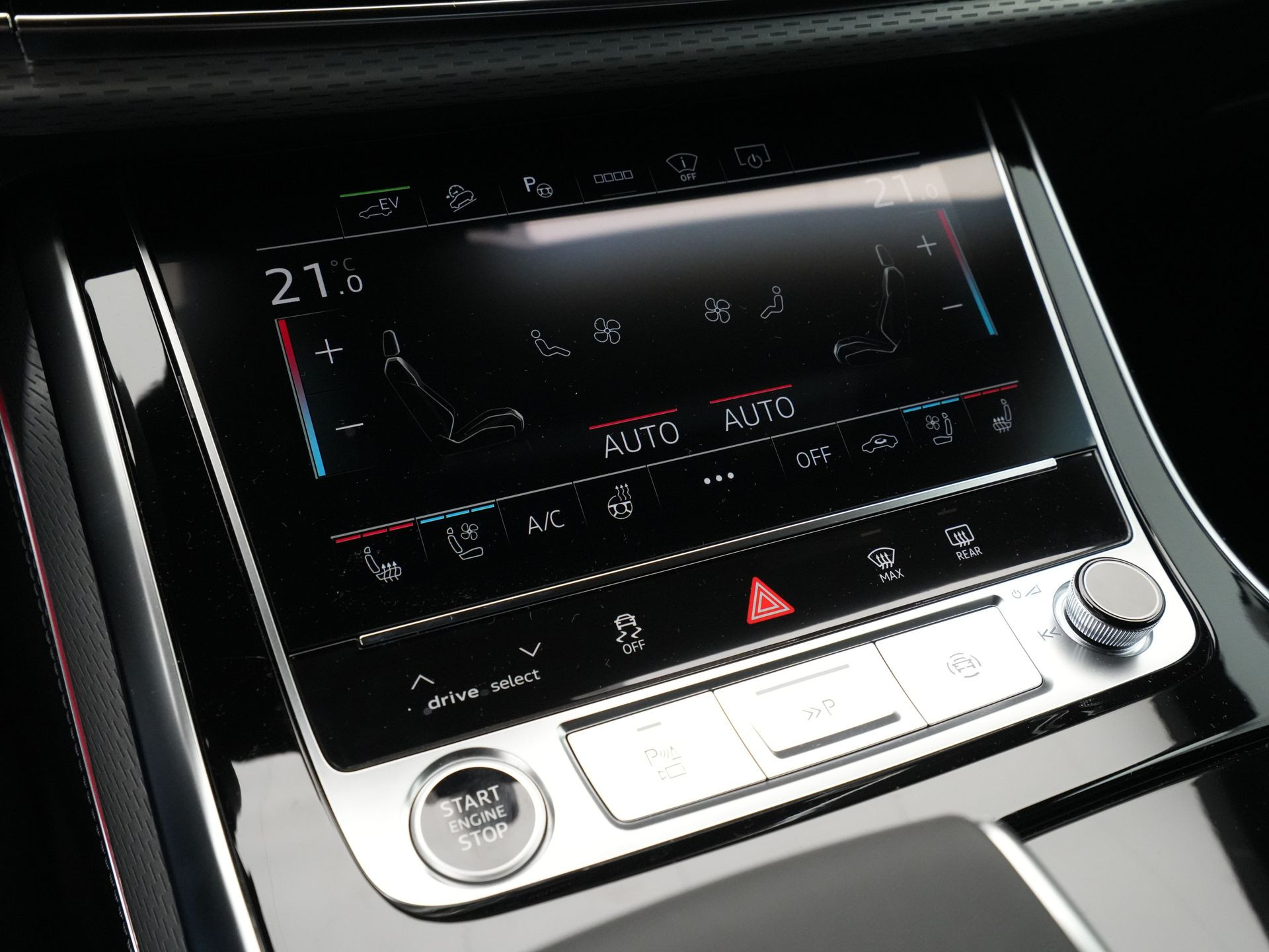 Audi - Q8 60 TFSI e quattro Pro Line S Competition - 2025