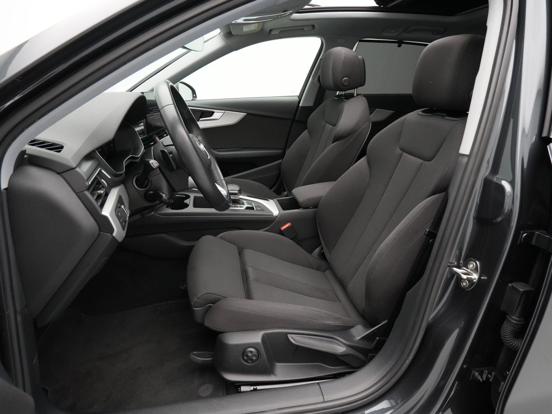 Audi - A4 Avant 35 TFSI 150pk S-Tronic Business Edition - 2021