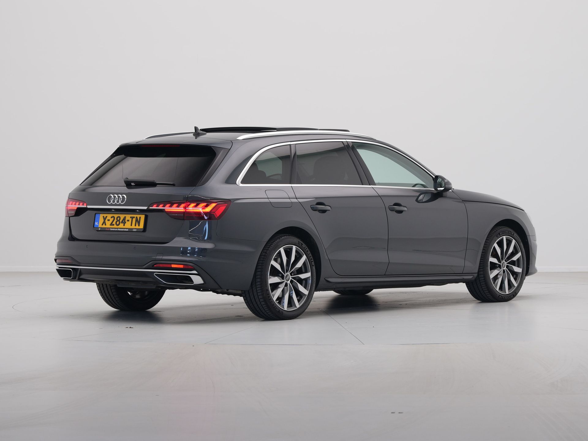 Audi - A4 Avant 35 TFSI 150pk S-Tronic Business Edition - 2021