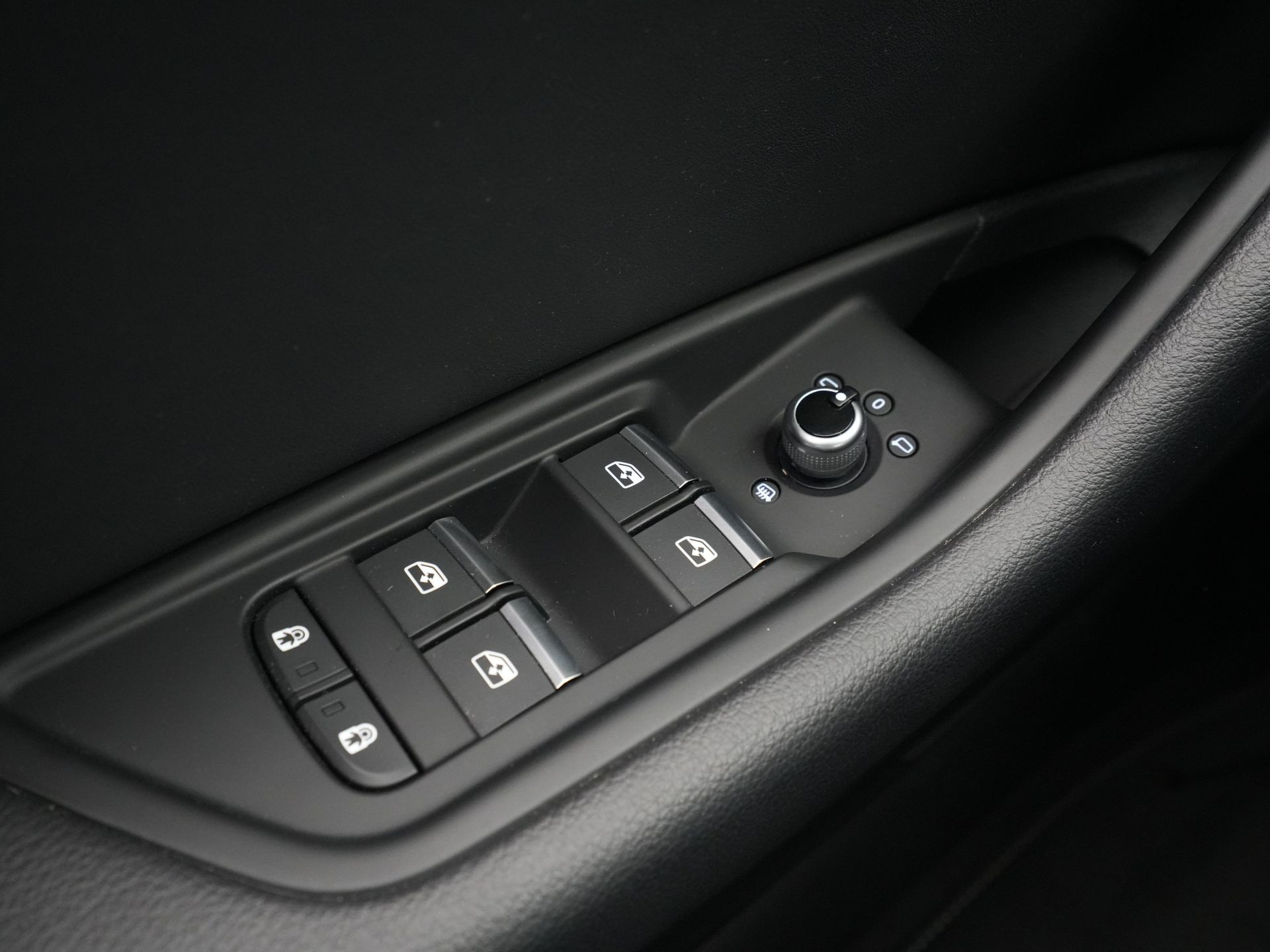 Audi - A4 Avant 35 150pk TFSI S edition - 2022