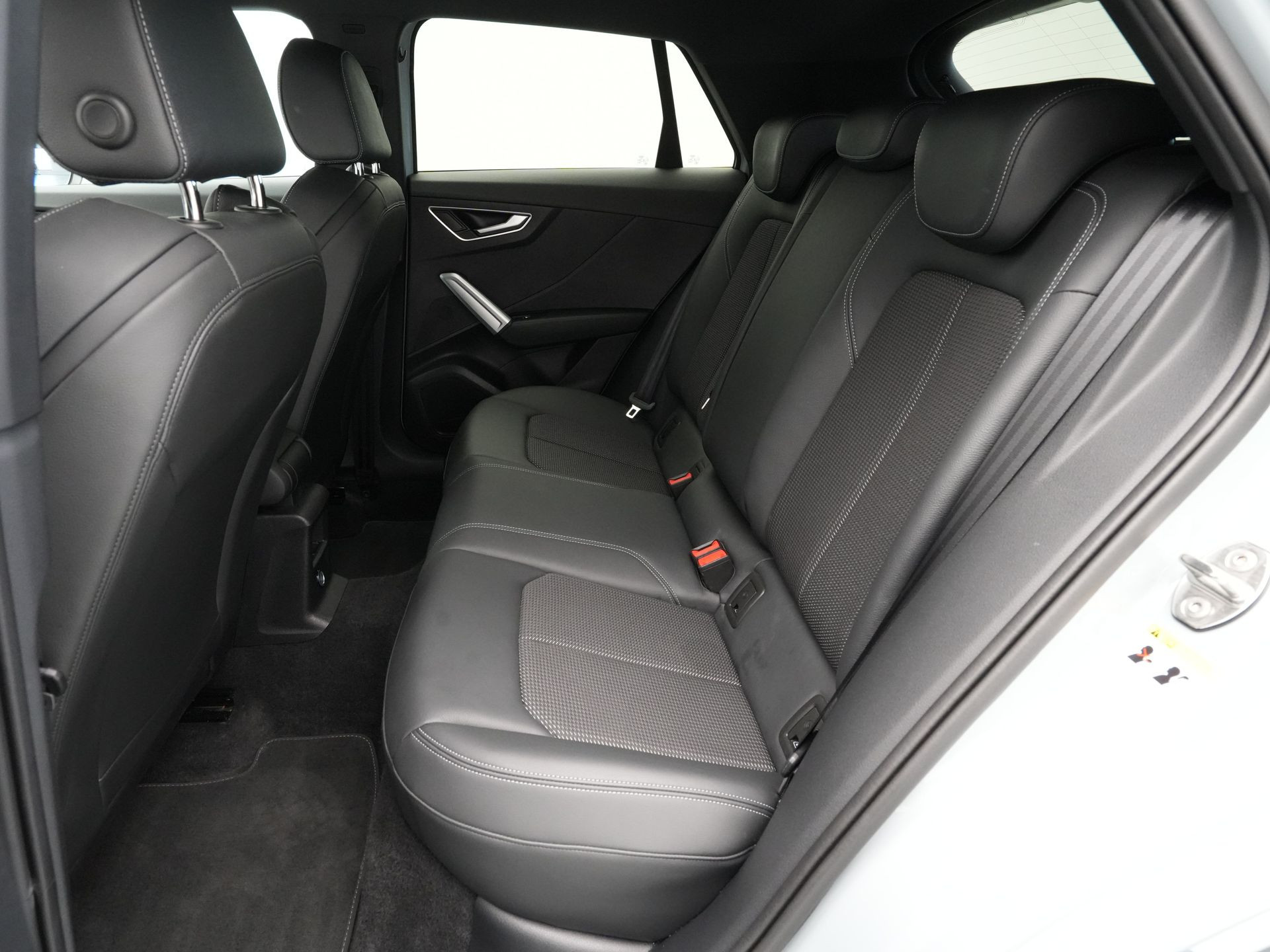 Audi - Q2 35 150 pk TFSI S Edition S Line - 2024