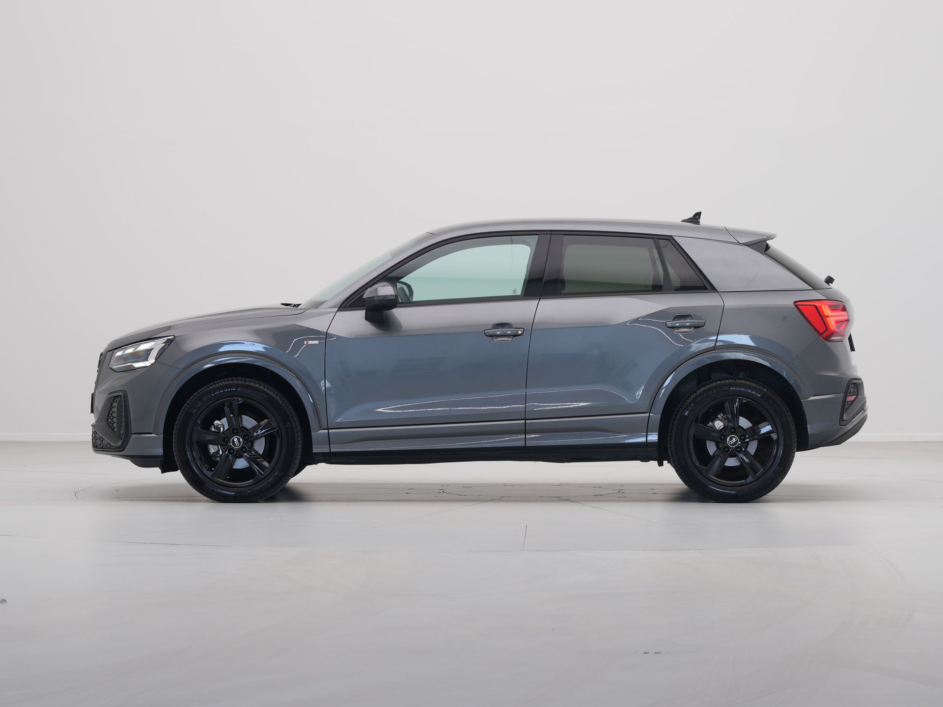 Audi - Q2 35 150pk TFSI S Edition S Line - 2024