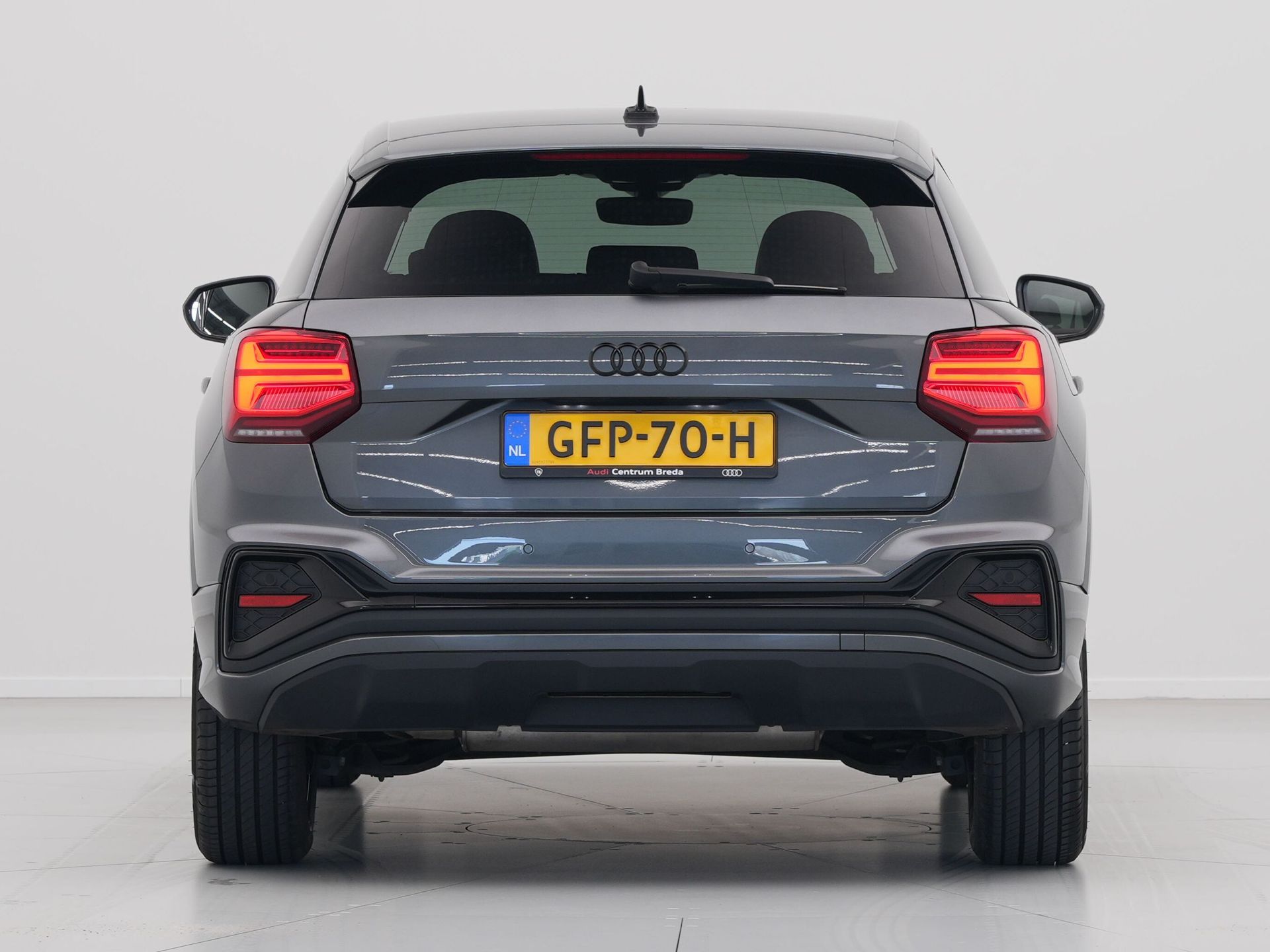 Audi - Q2 35 150pk TFSI S Edition S Line - 2024