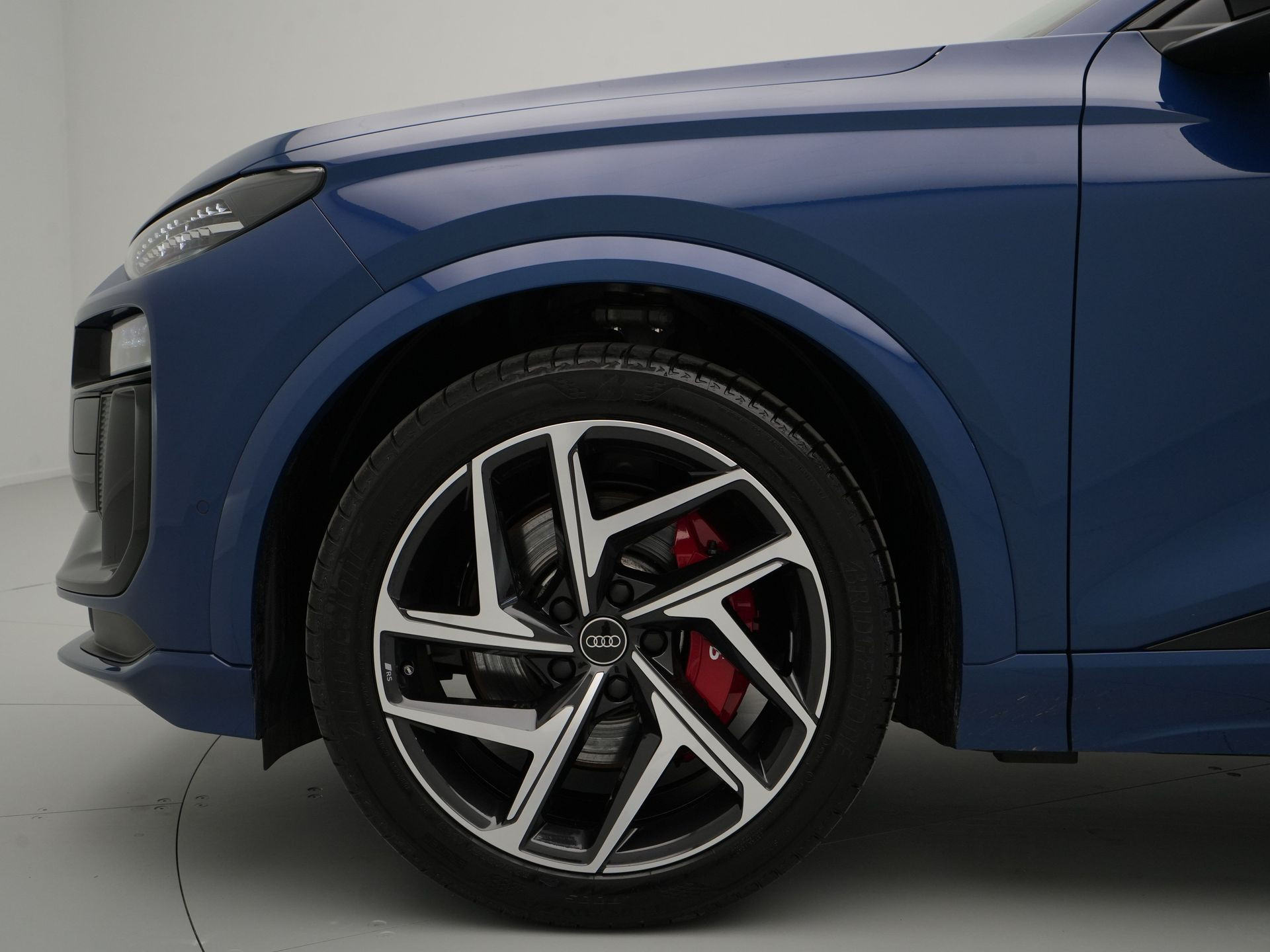 Audi - SQ6 e-tron SQ6 100 kWh - 2024