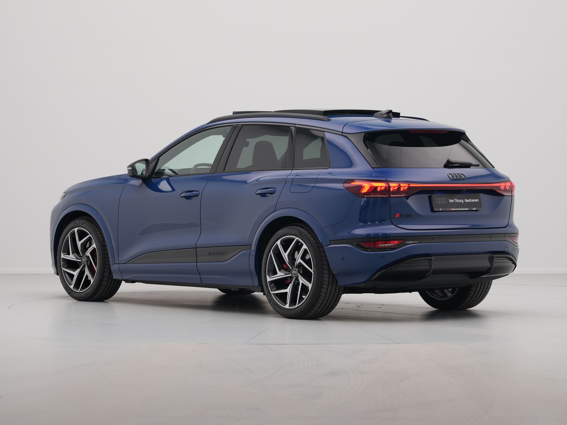Audi - SQ6 e-tron SQ6 100 kWh - 2024