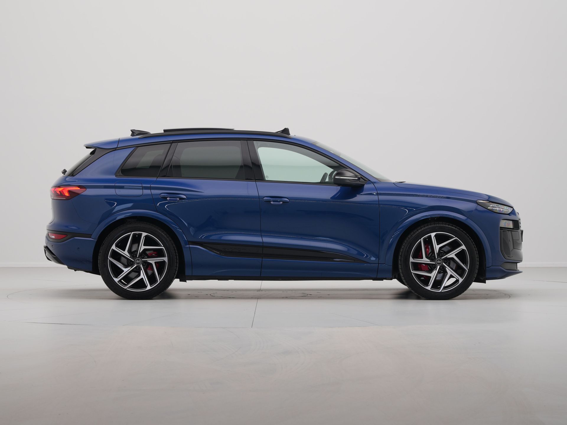Audi - SQ6 e-tron SQ6 100 kWh - 2024