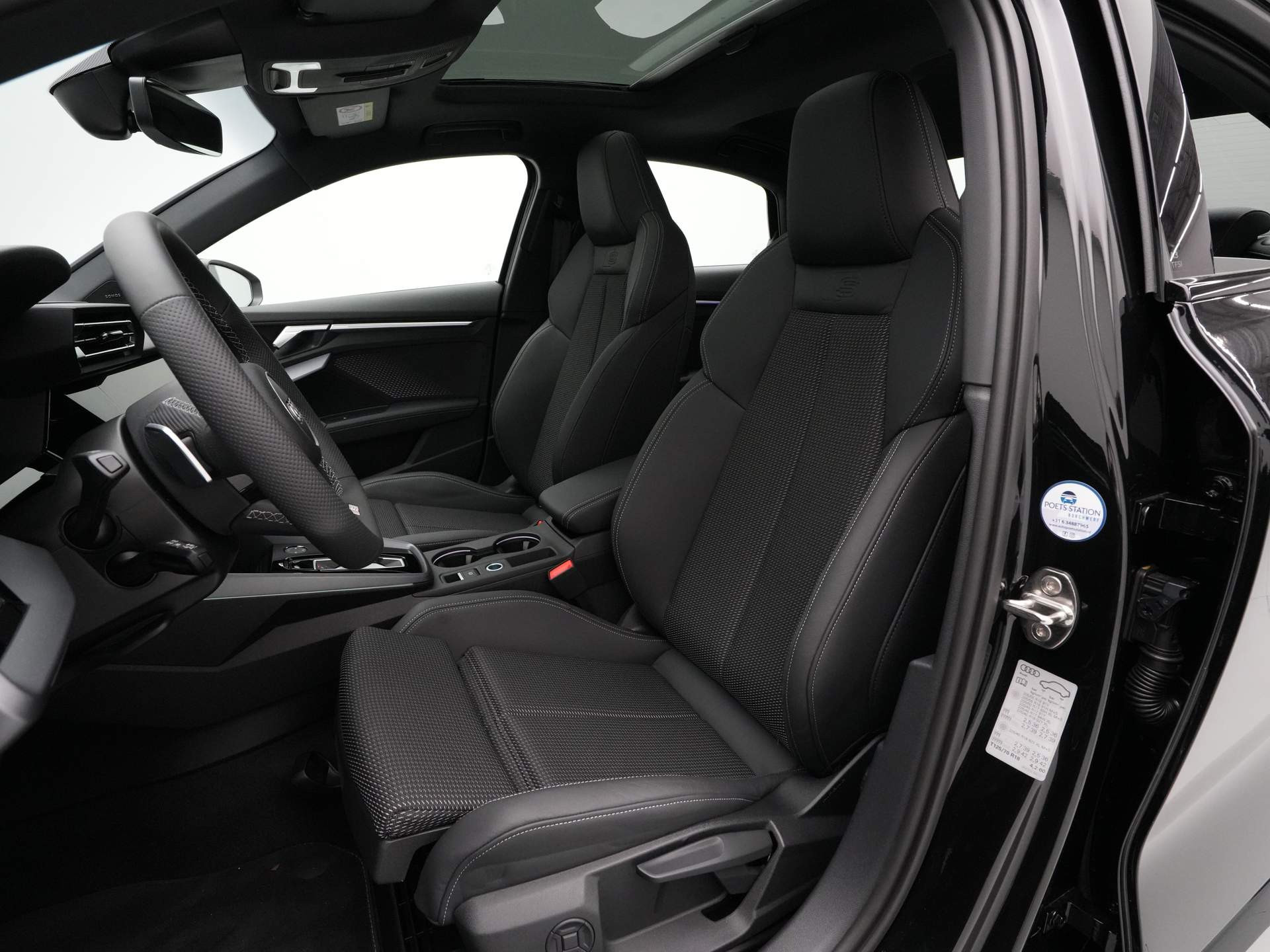 Audi - A3 Limousine 35 TFSI S edition - 2024