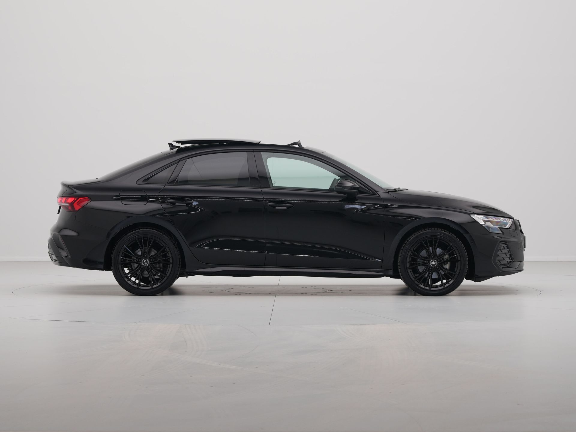 Audi - A3 Limousine 35 TFSI S edition - 2024