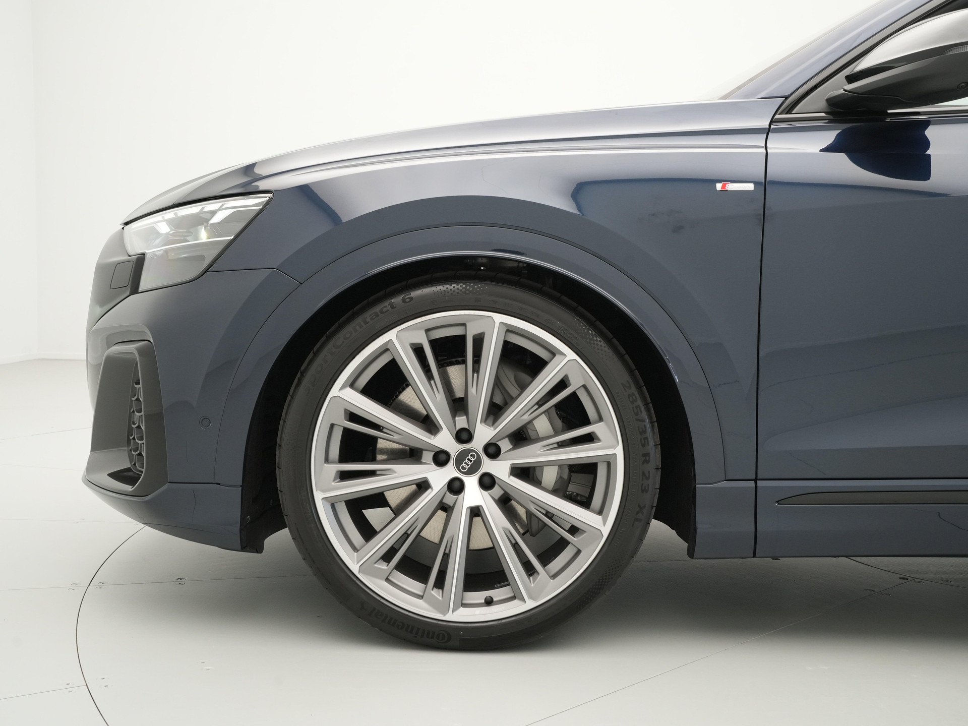 Audi - Q8 55 TFSI e 394 Tiptronic Pro Line S - 2025