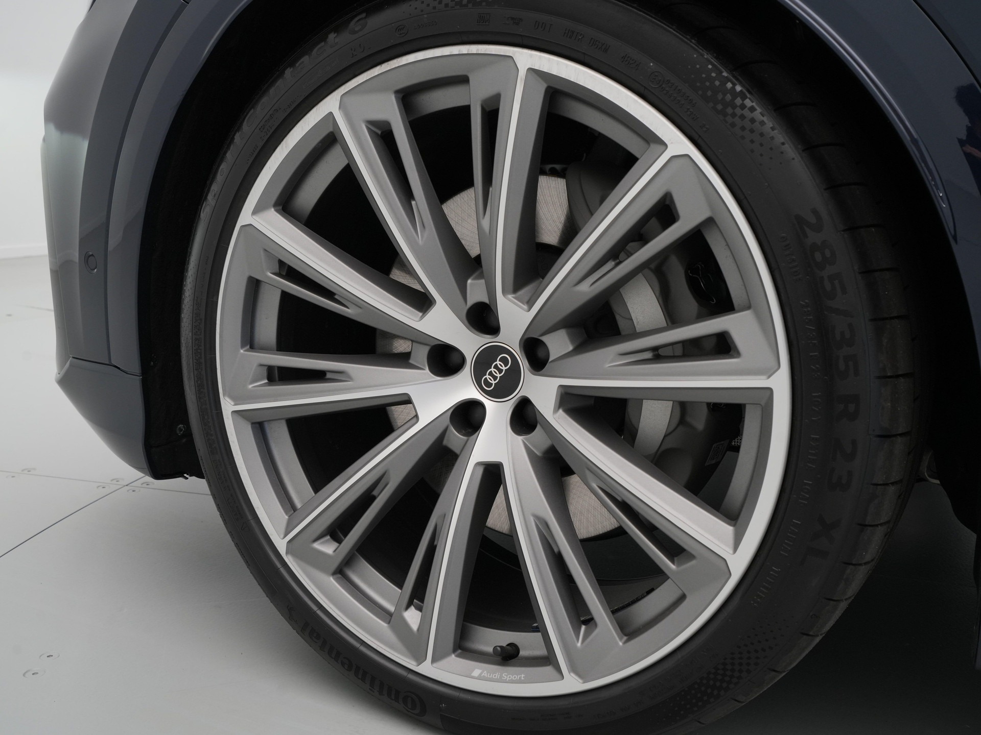Audi - Q8 55 TFSI e 394 Tiptronic Pro Line S - 2025