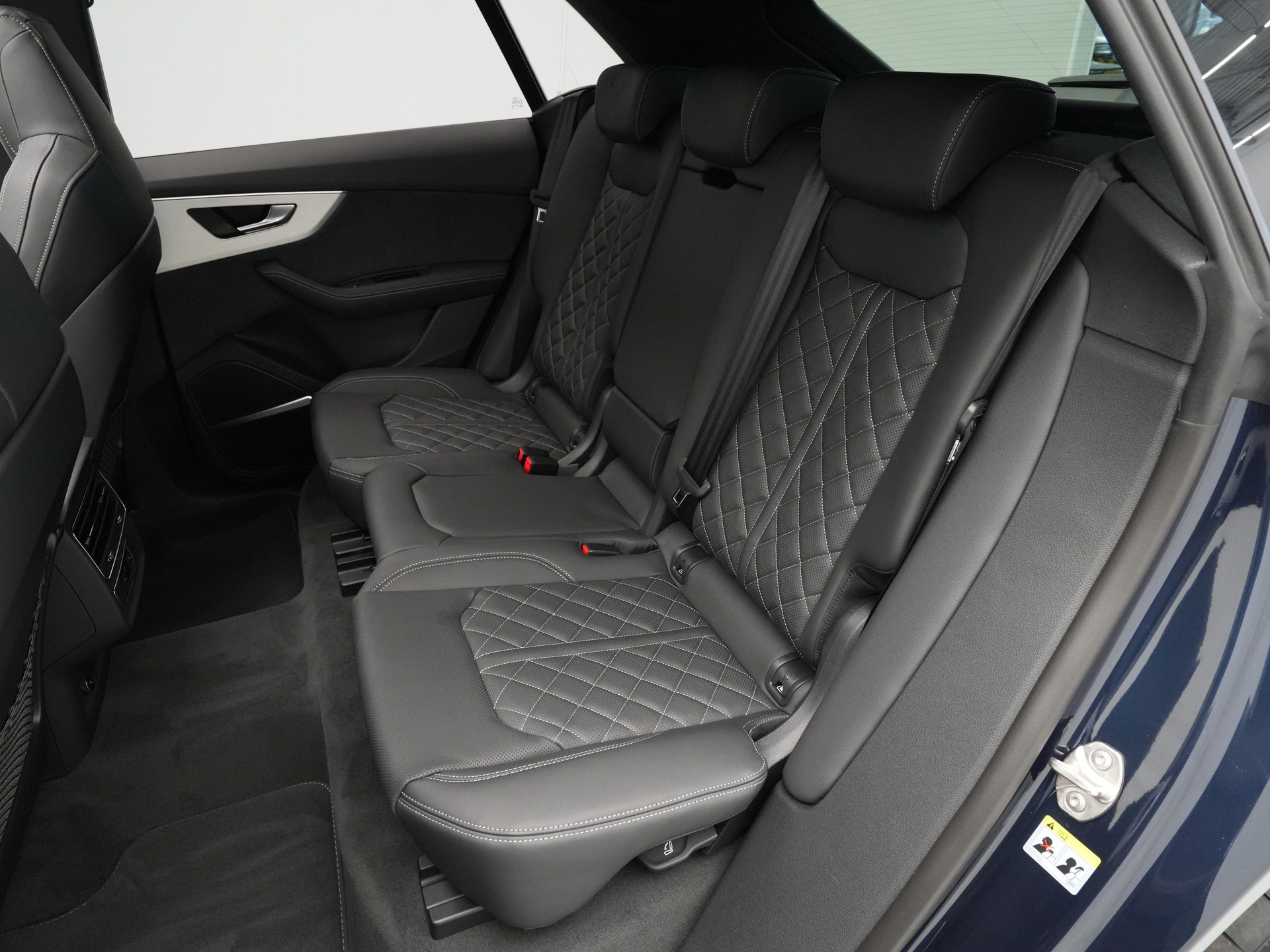 Audi - Q8 55 TFSI e 394 Tiptronic Pro Line S - 2025