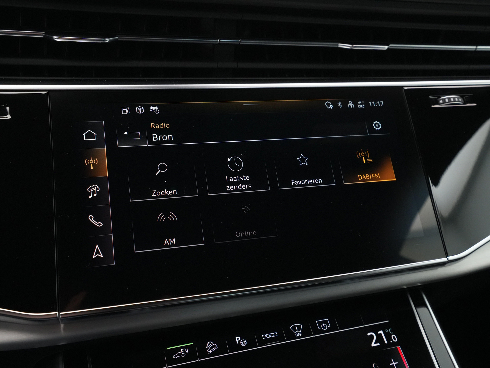 Audi - Q8 55 TFSI e 394 Tiptronic Pro Line S - 2025