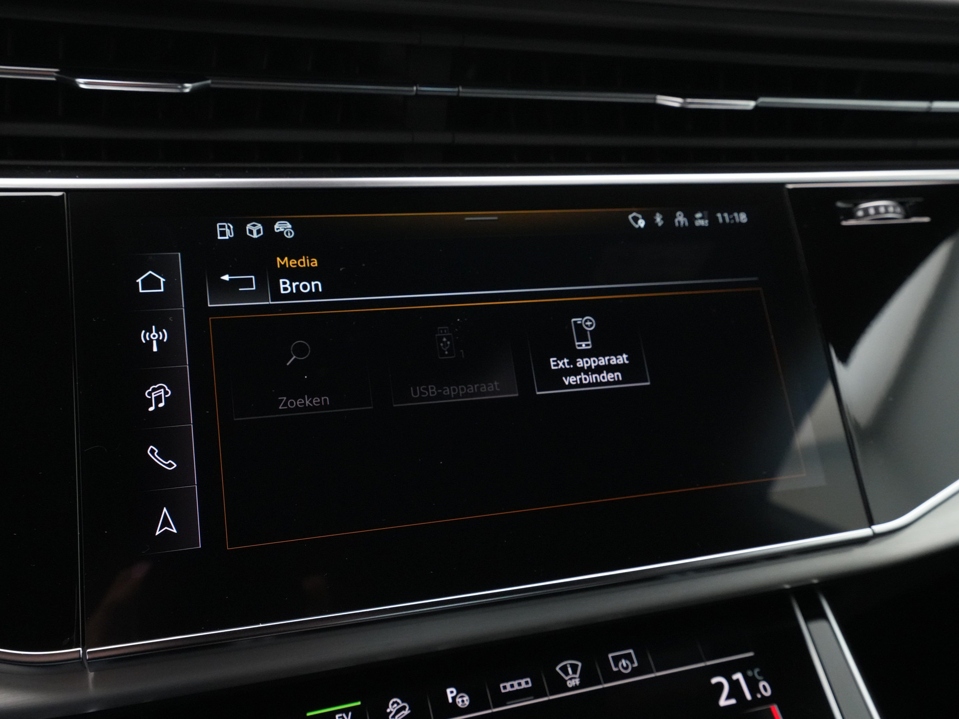Audi - Q8 55 TFSI e 394 Tiptronic Pro Line S - 2025