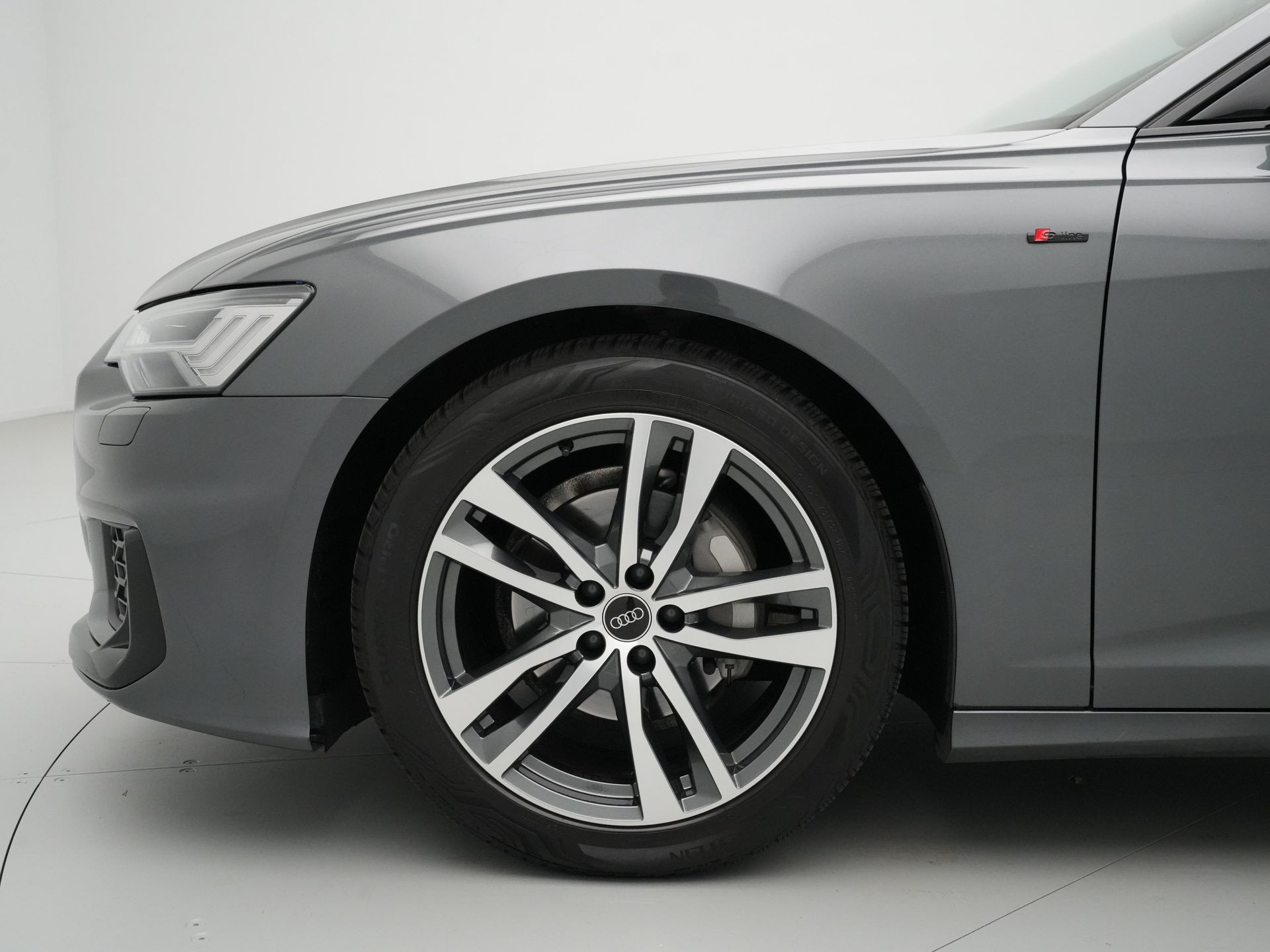 Audi - A6 Avant 40 TFSI 204 pk S line edition Competition - 2024