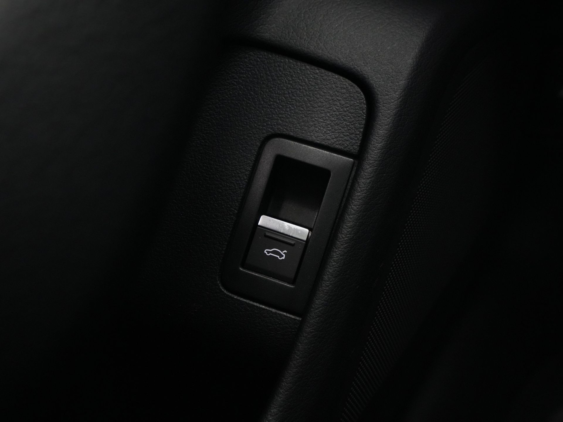 Audi - A6 Avant 40 TFSI 204 pk S line edition Competition - 2024