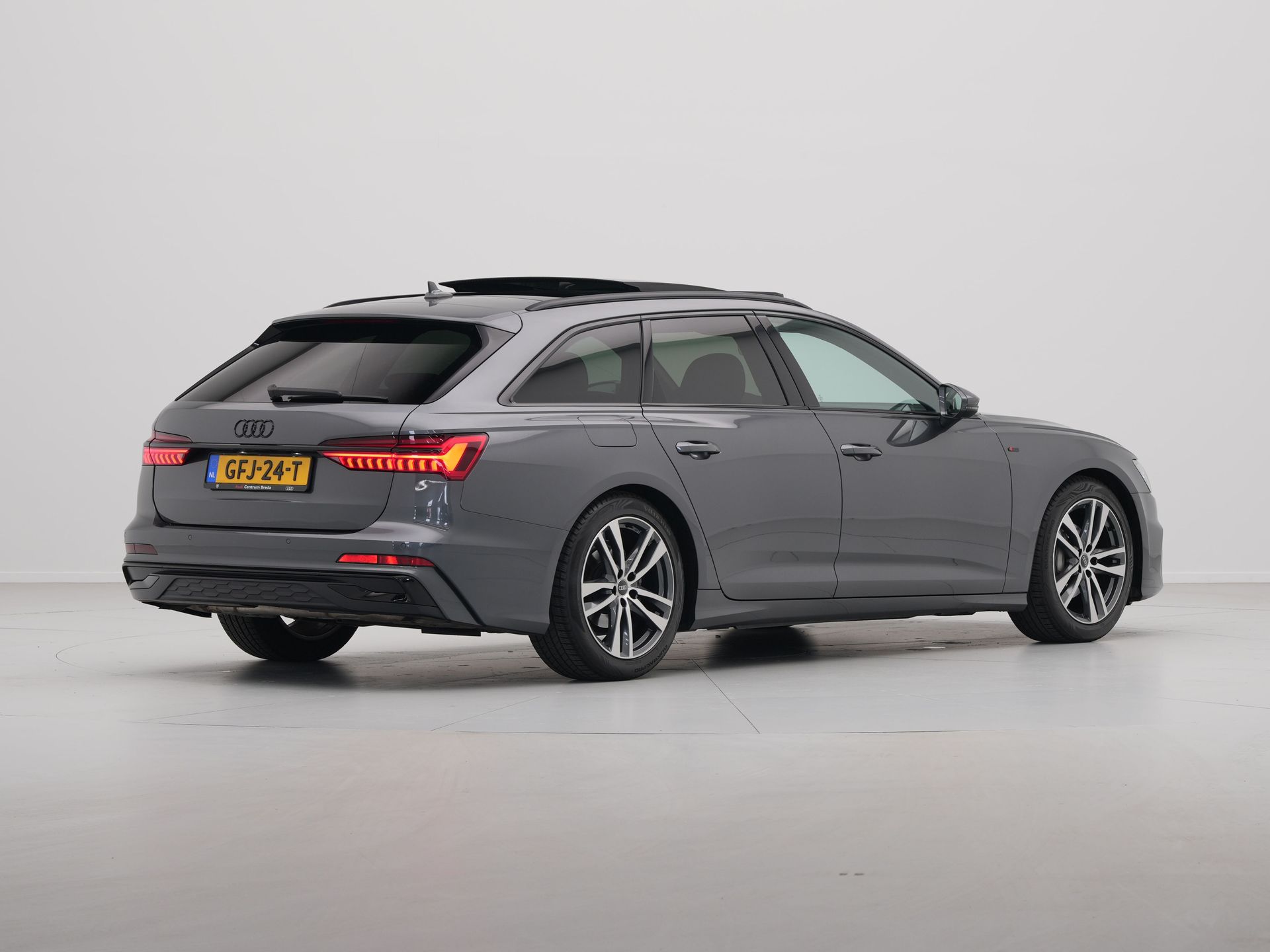 Audi - A6 Avant 40 TFSI 204 pk S line edition Competition - 2024