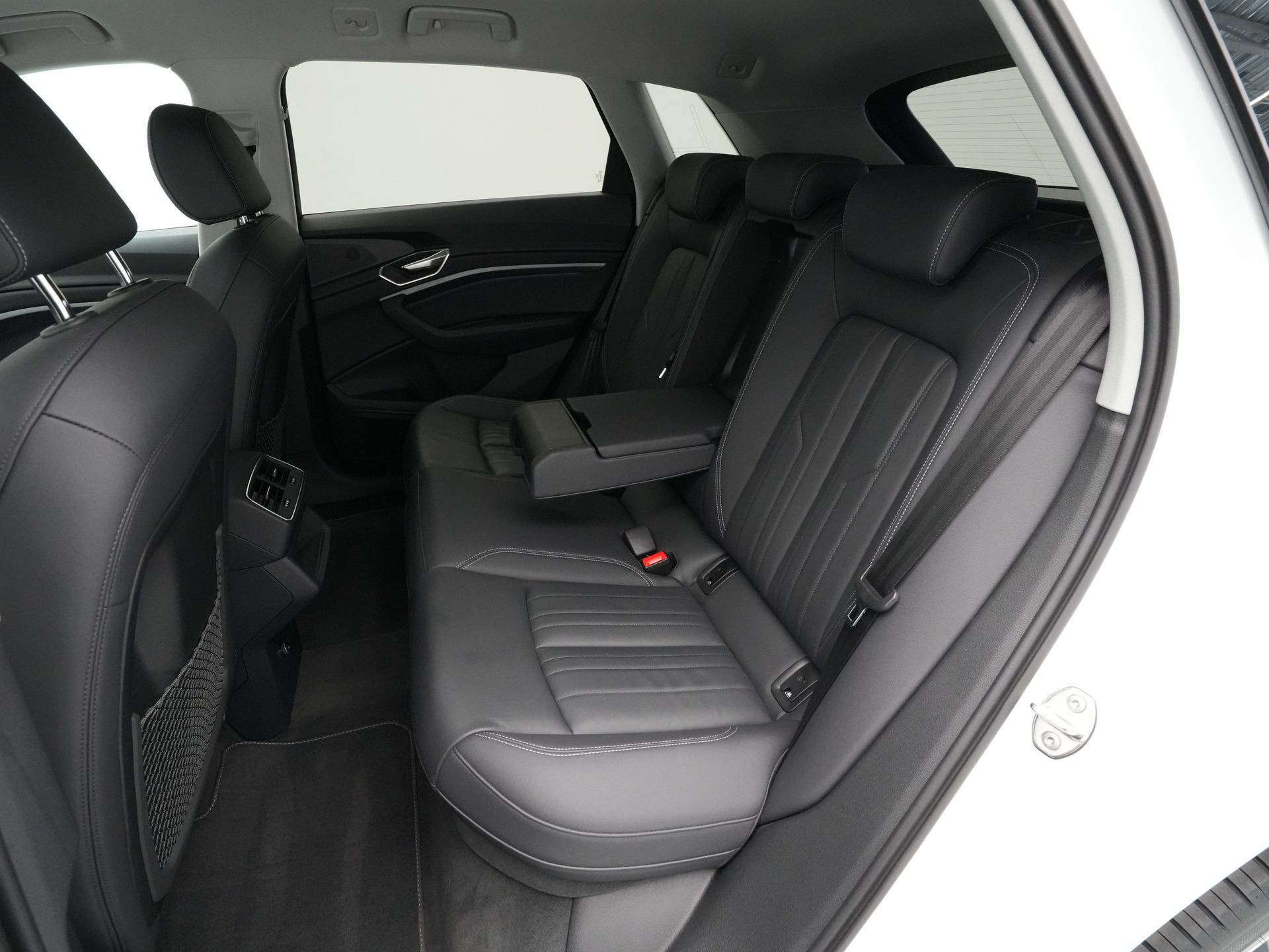 Audi - Q8 e-tron 50 quattro Advanced Edition 95 kWh - 2024