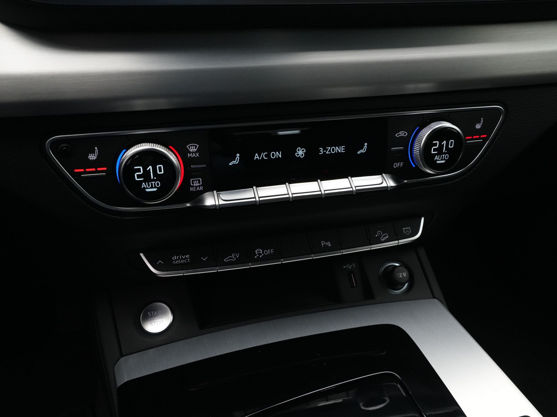 Audi - Q5 50 TFSI e 299 pk S-Tronic S line edition Competition - 2024