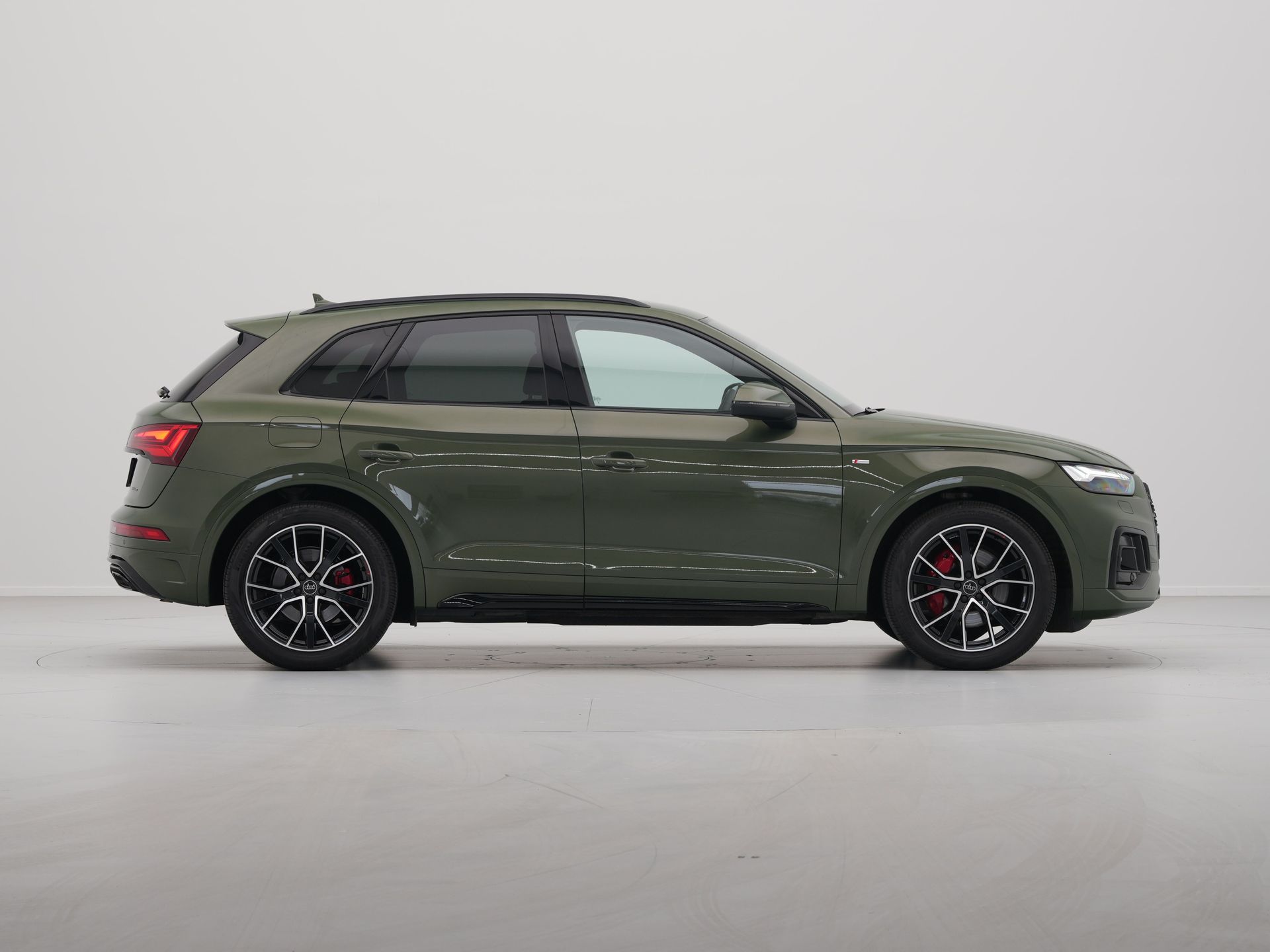 Audi - Q5 50 TFSI e 299 pk S-Tronic S line edition Competition - 2024