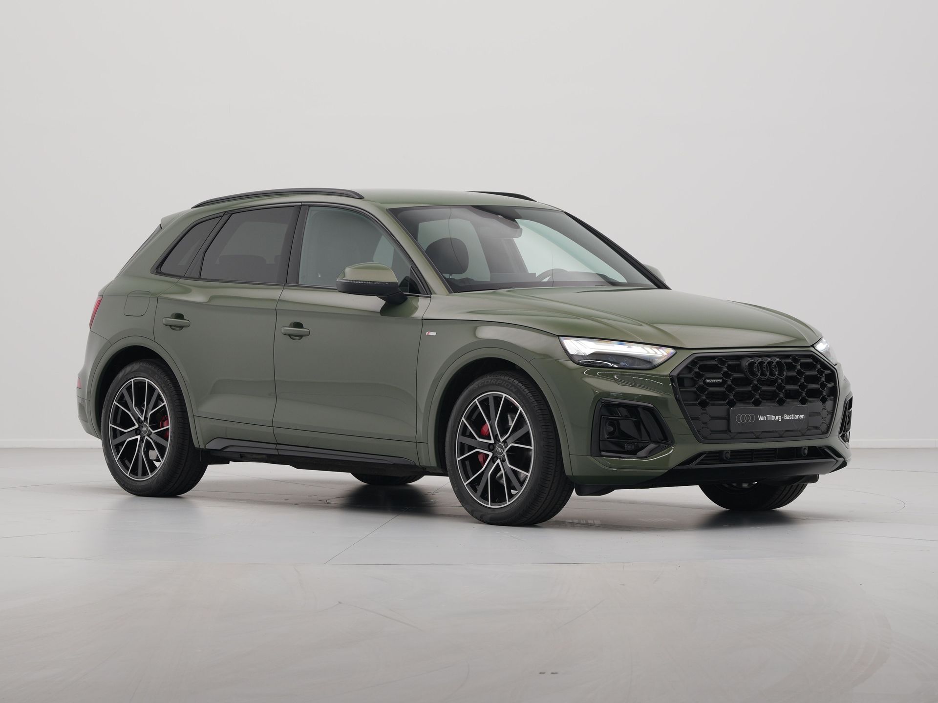 Audi - Q5 50 TFSI e 299 pk S-Tronic S line edition Competition - 2024