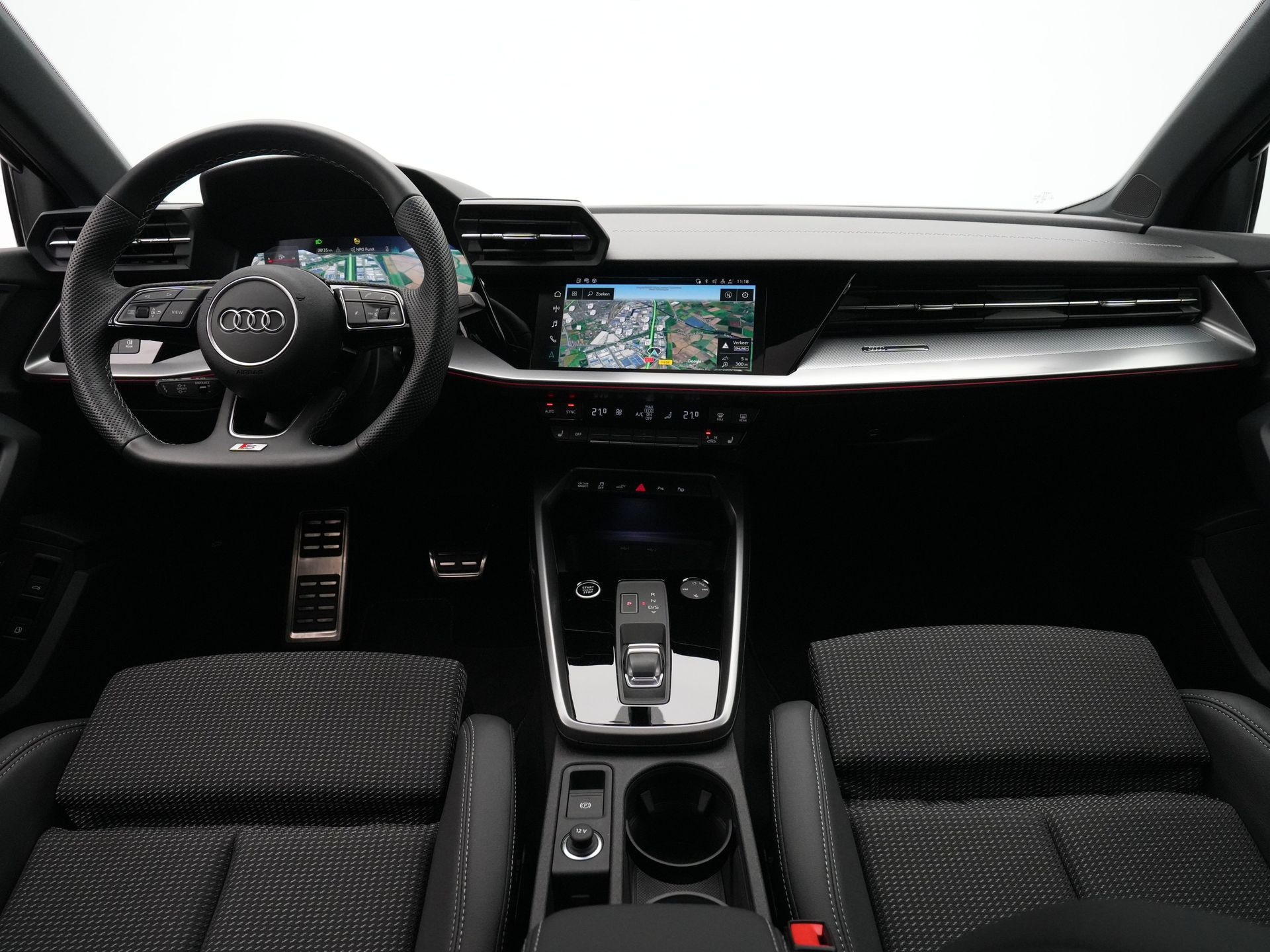 Audi - A3 Sportback 40 TFSI e 204 pk S-Tronic S line Edition - 2024