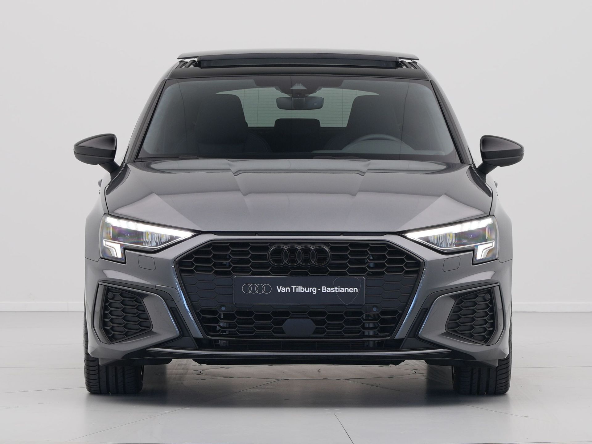 Audi - A3 Sportback 40 TFSI e 204 pk S-Tronic S line Edition - 2024