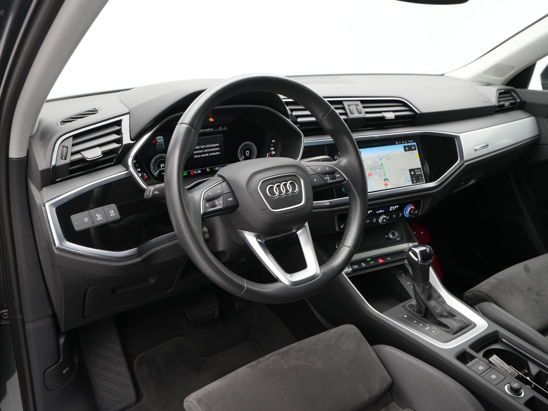 Audi - Q3 Sportback 45 TFSI e S-line - 2022