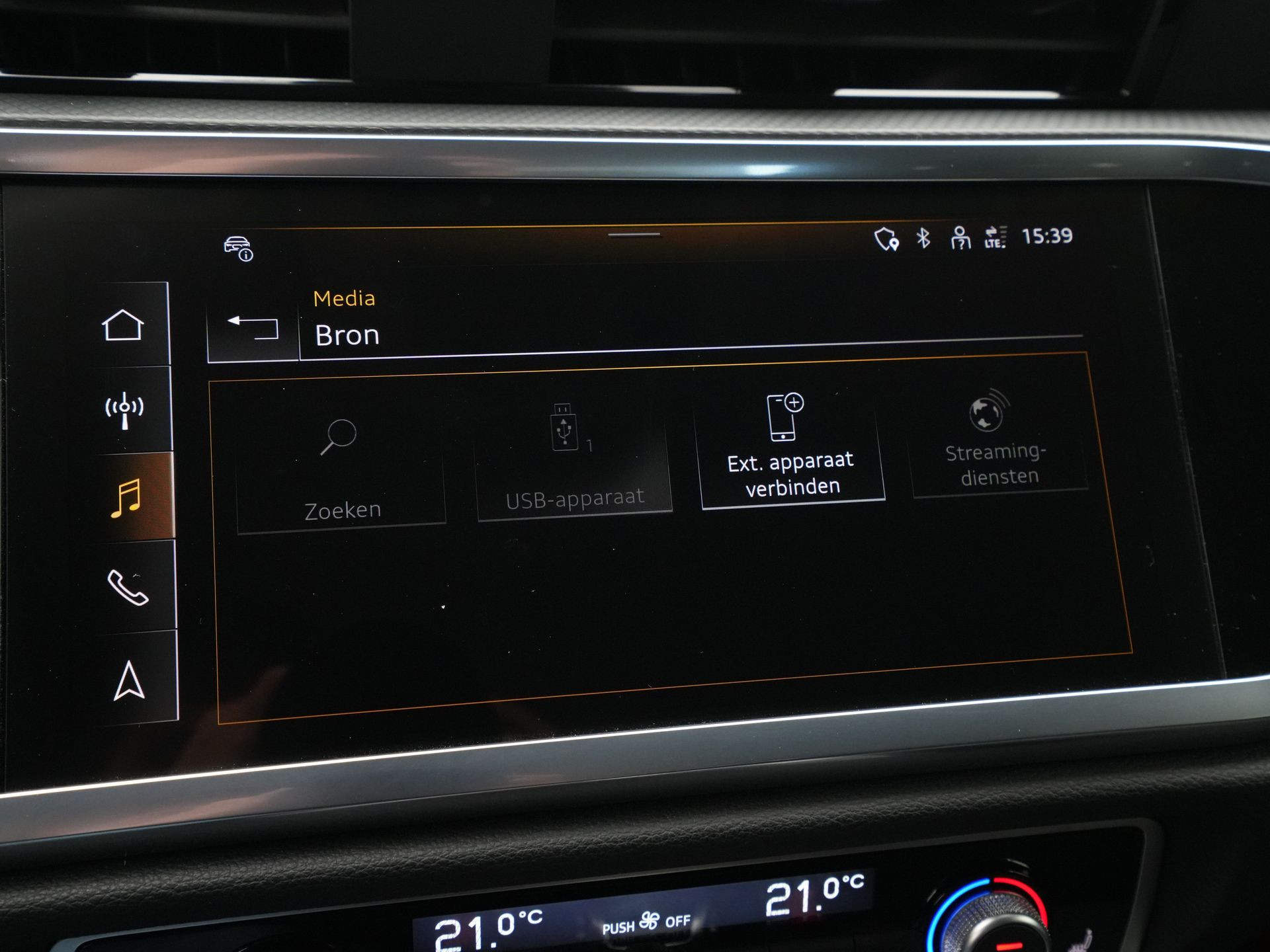 Audi - Q3 Sportback 45 TFSI e S-line - 2022