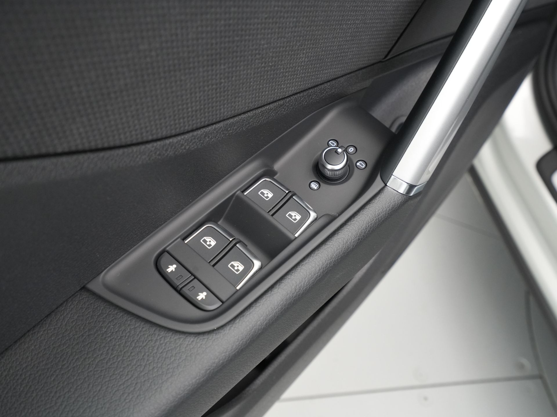 Audi - Q2 30 TFSI Advanced edition - 2024