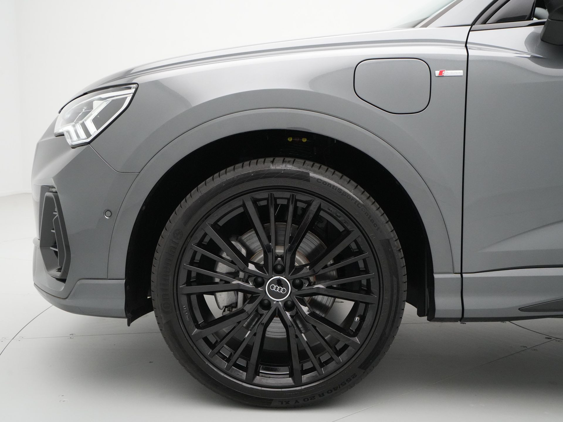Audi - Q3 Sportback 45 TFSI e S Edition - 2025