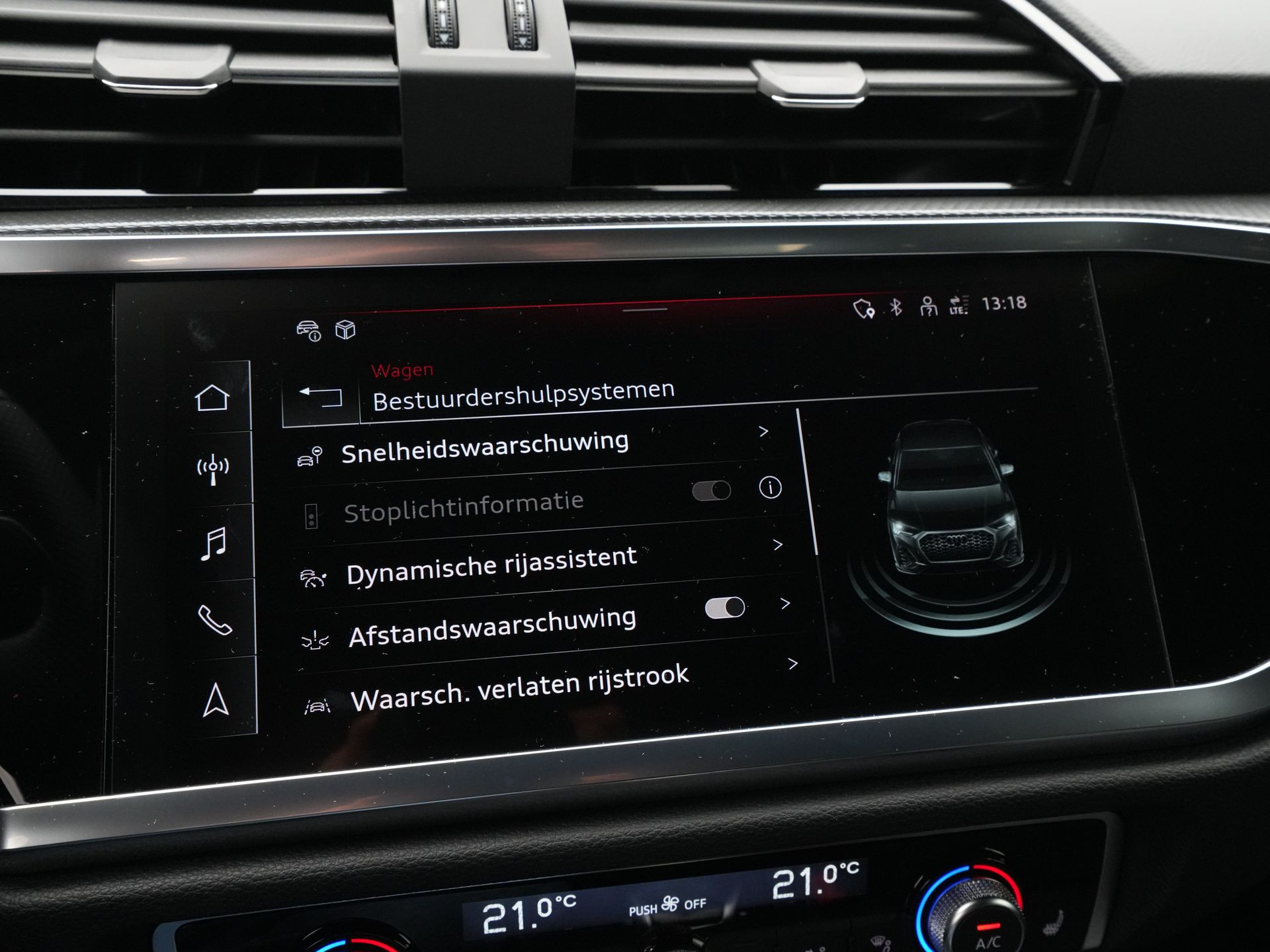 Audi - Q3 Sportback 45 TFSI e S Edition - 2025