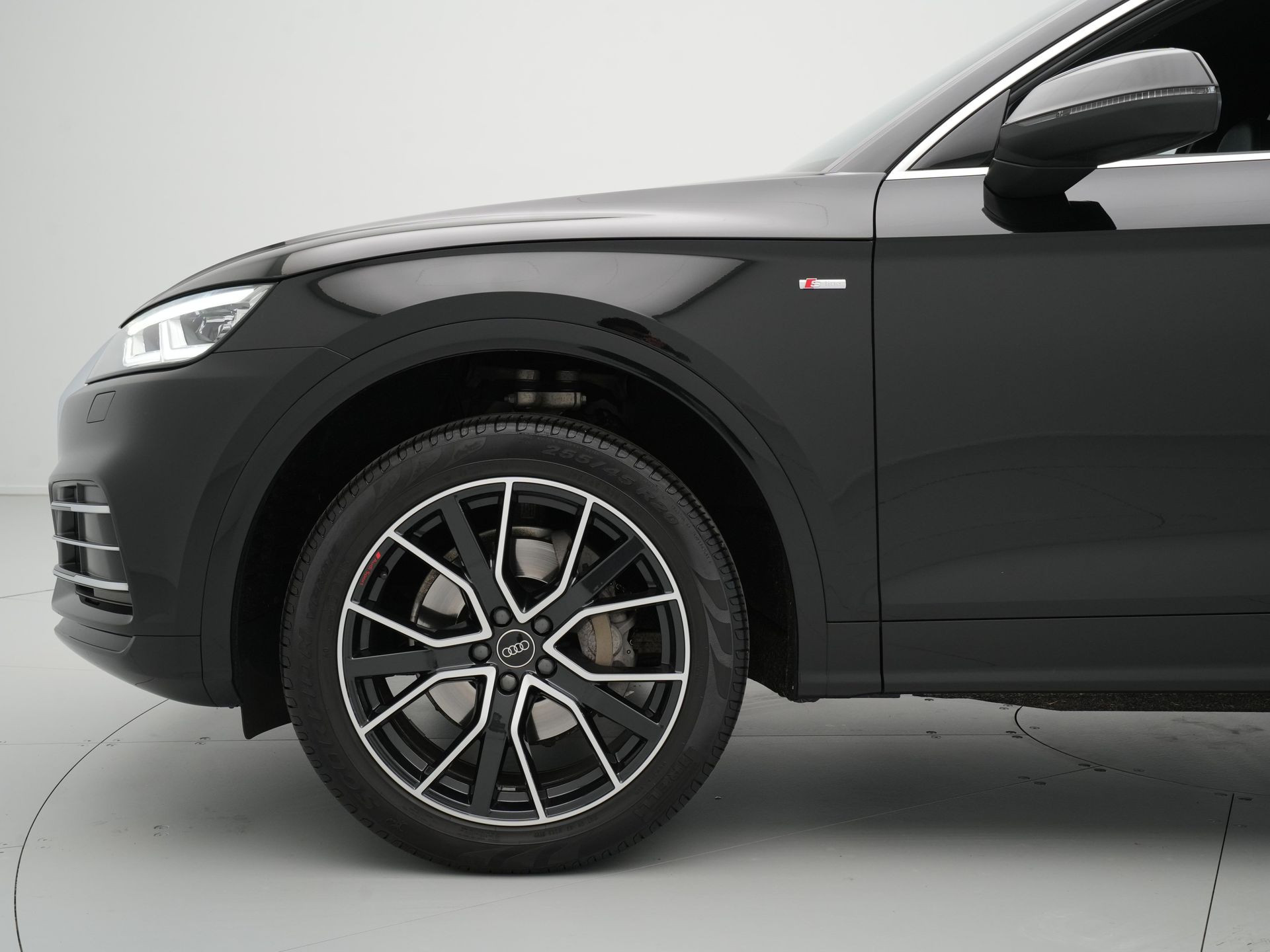 Audi - Q5 2.0 TFSI quattro Sport S Line Edition - 2018