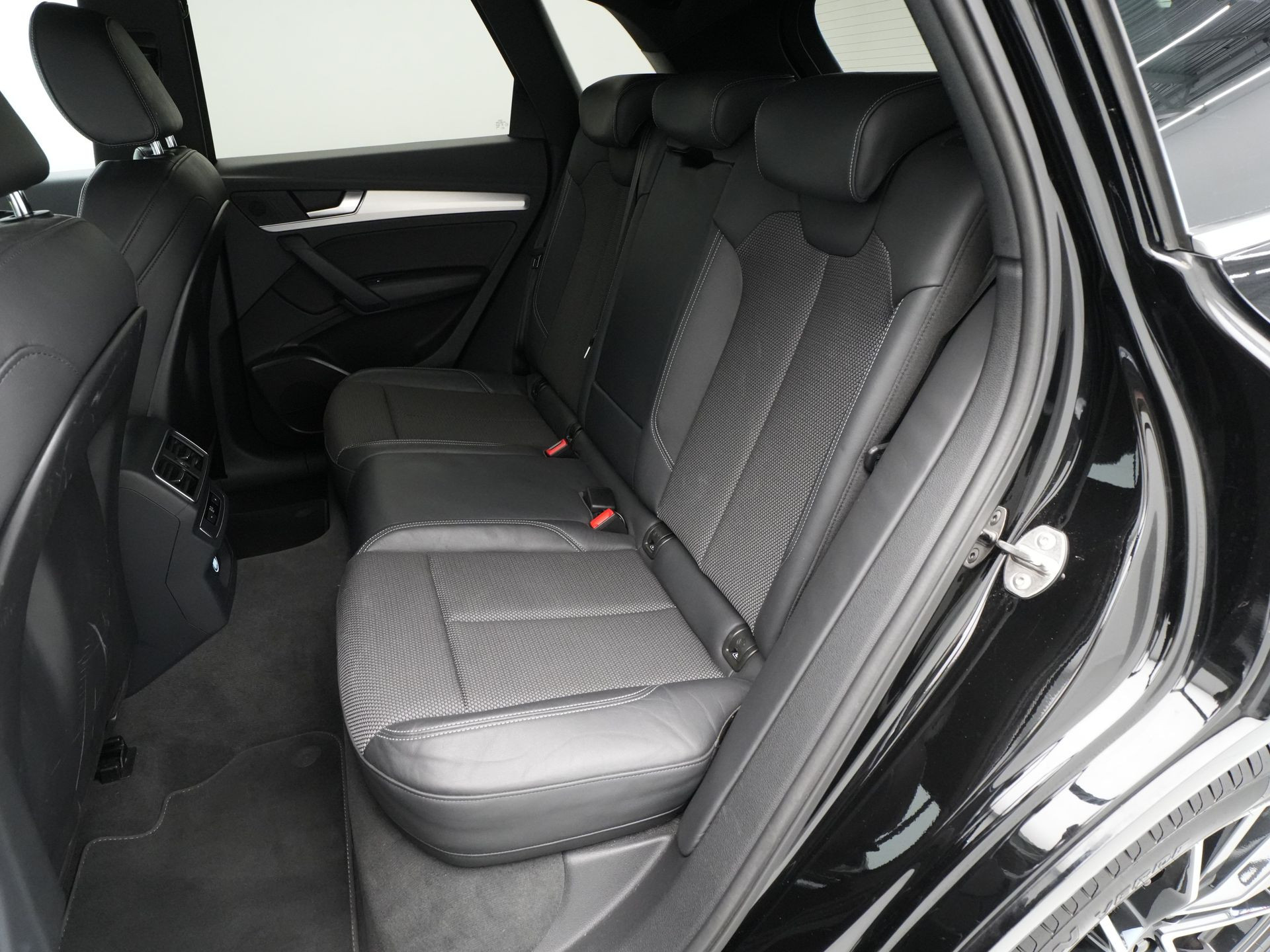 Audi - Q5 2.0 TFSI quattro Sport S Line Edition - 2018