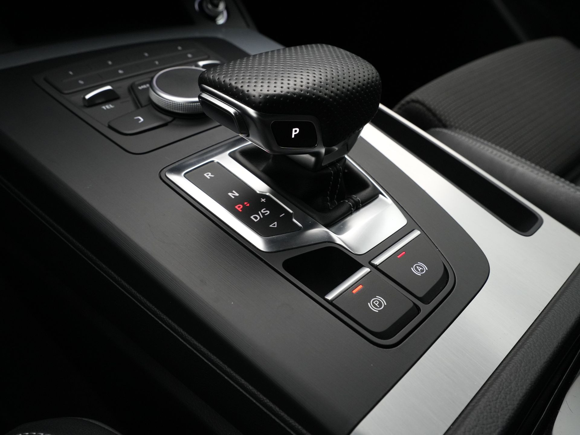 Audi - Q5 2.0 TFSI quattro Sport S Line Edition - 2018