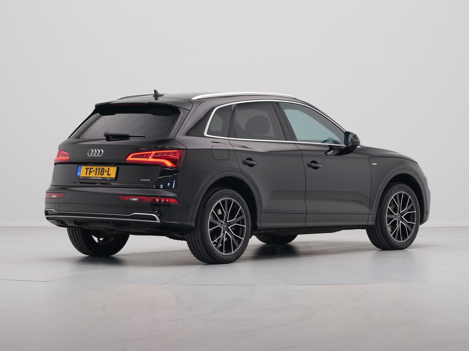 Audi - Q5 2.0 TFSI quattro Sport S Line Edition - 2018