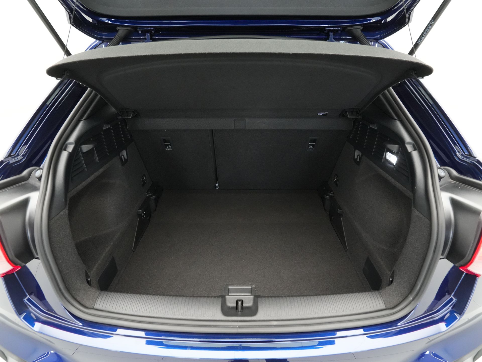 Audi - Q2 35 TFSI S Edition S Line - 2024